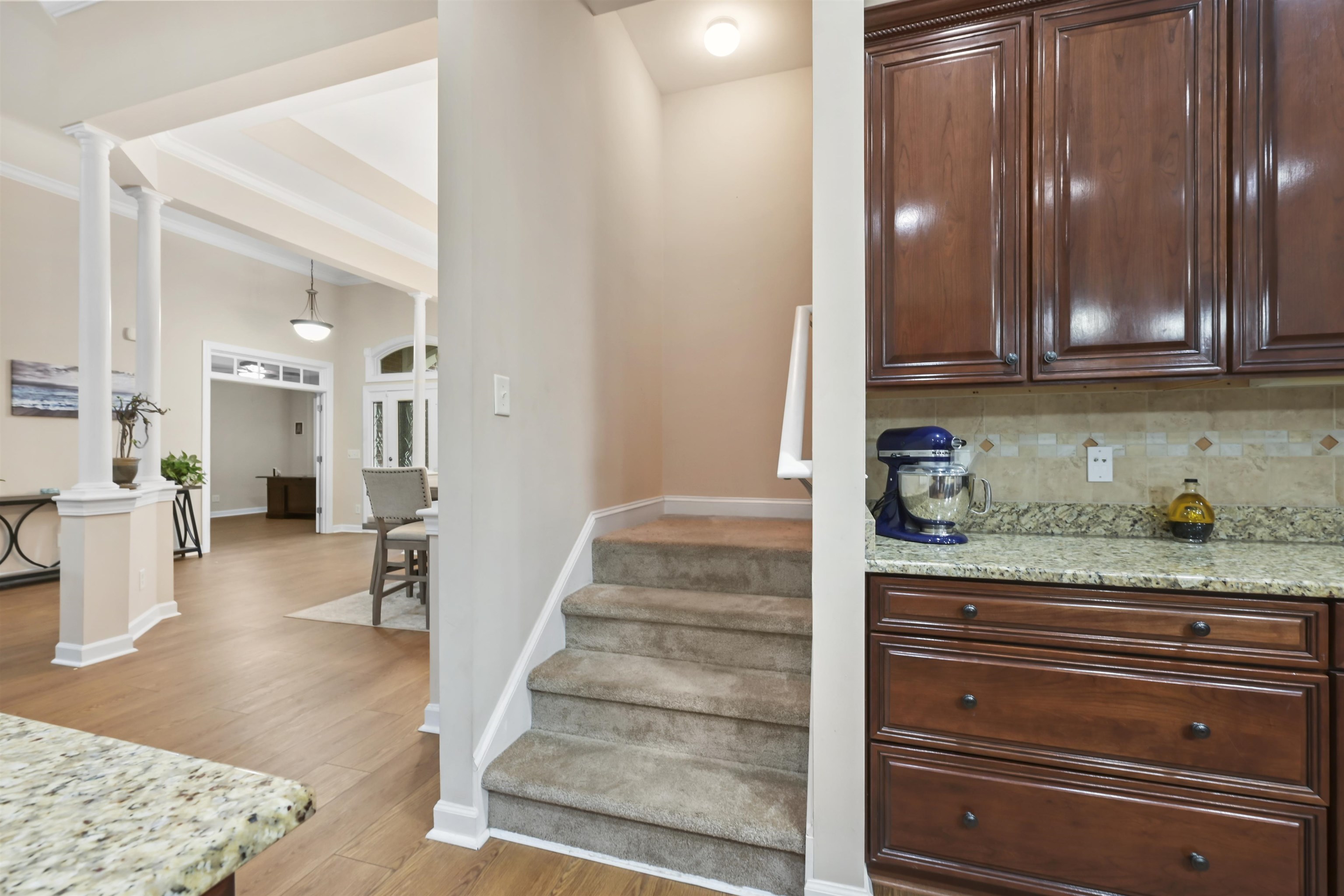 499 Trestle Way