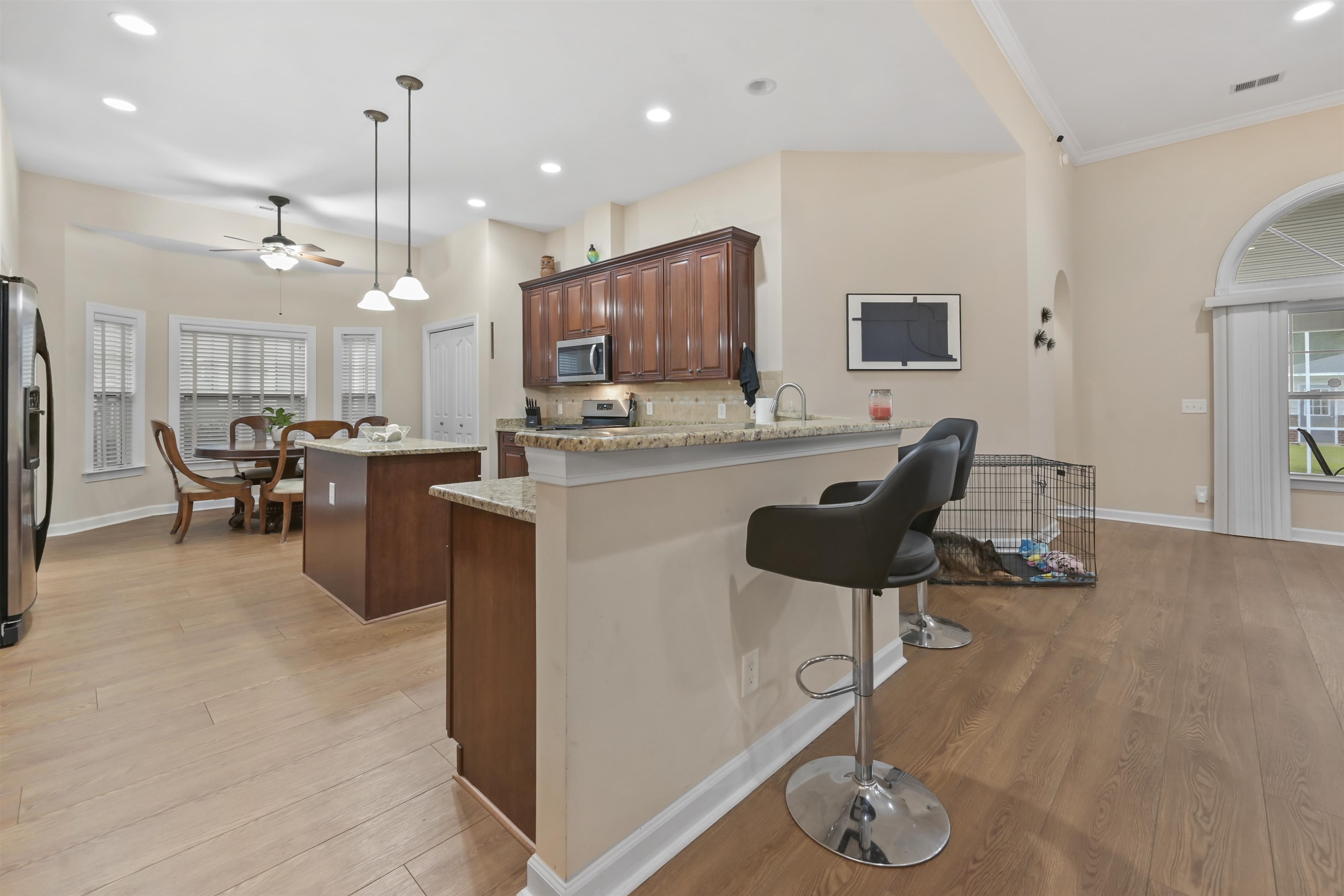 499 Trestle Way