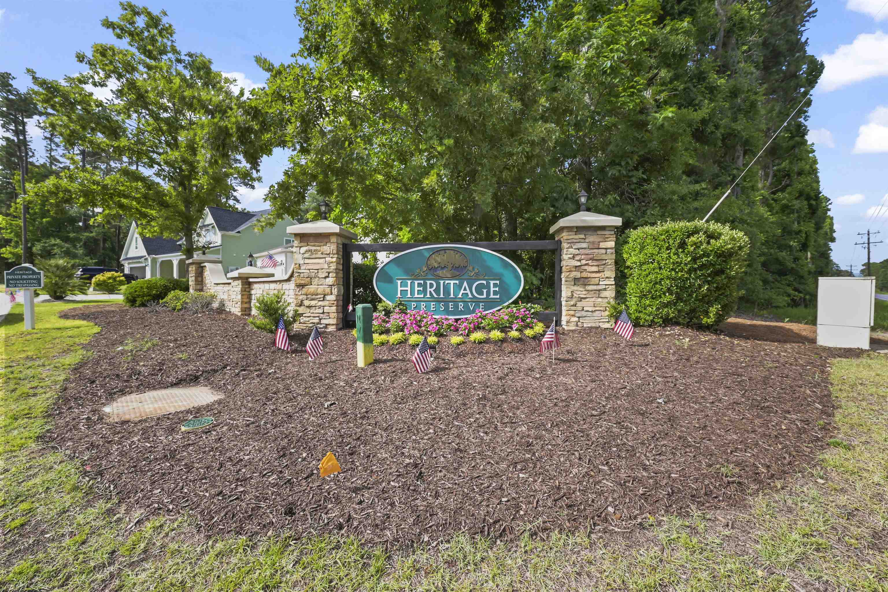 499 Trestle Way