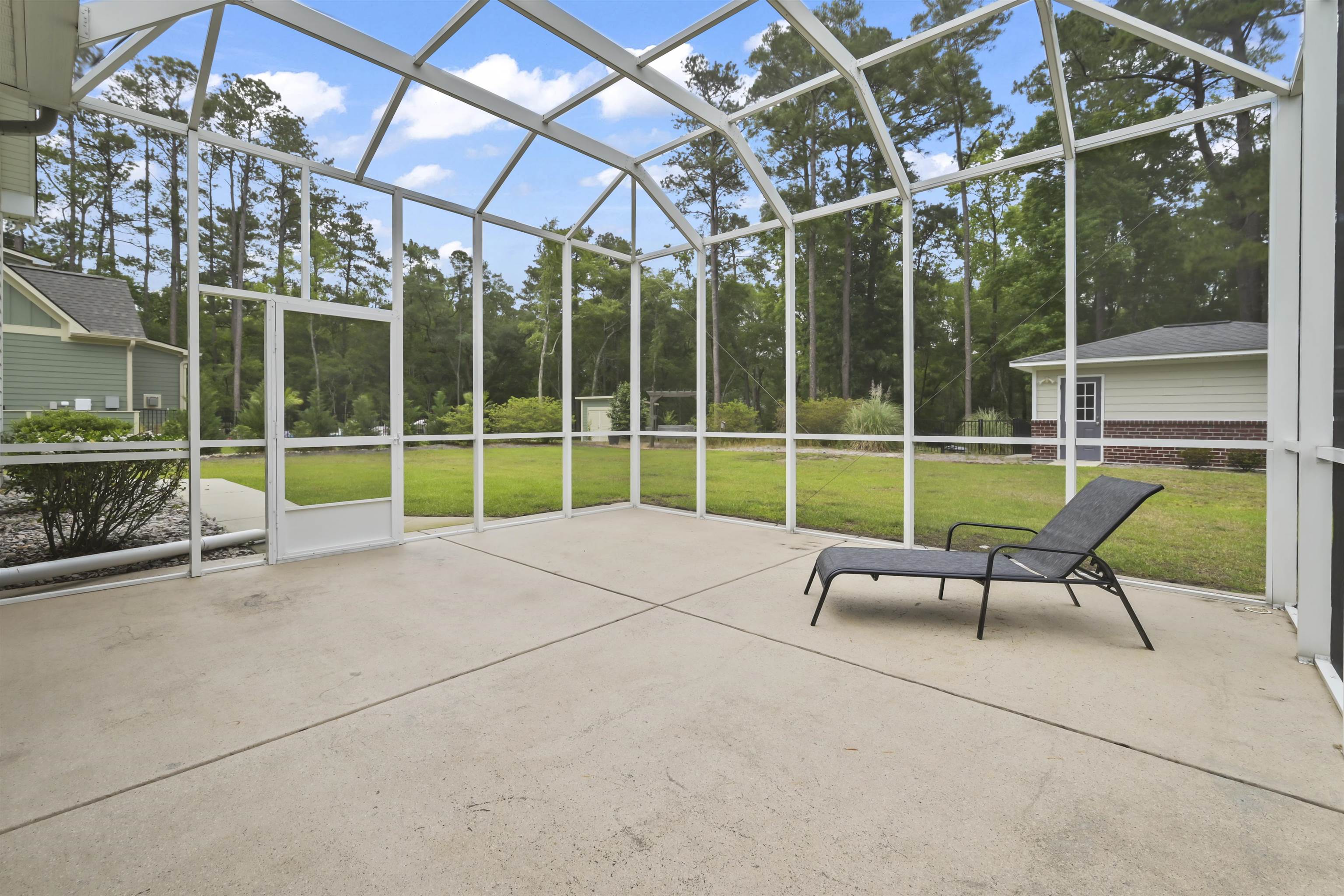 499 Trestle Way