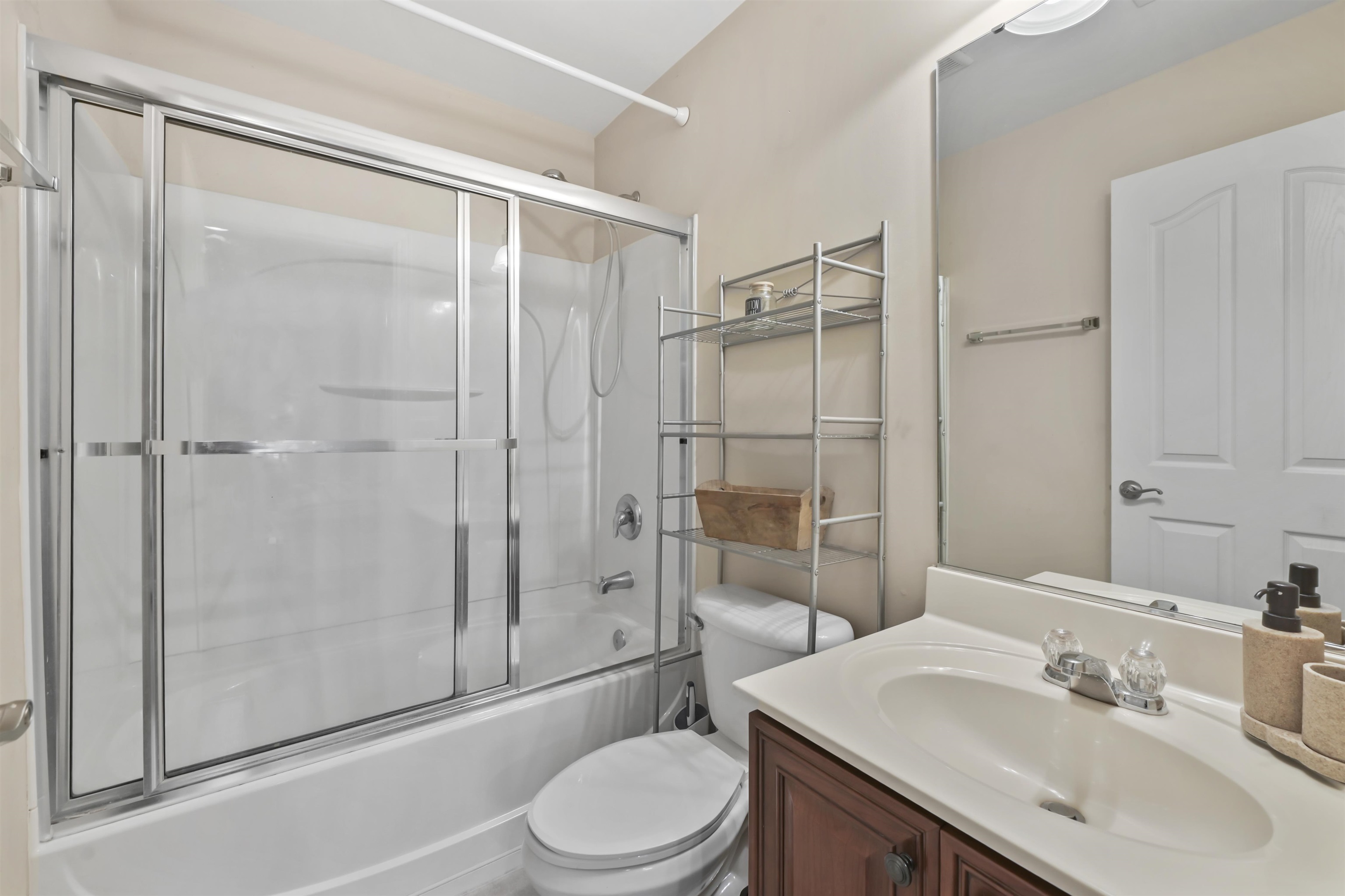 499 Trestle Way