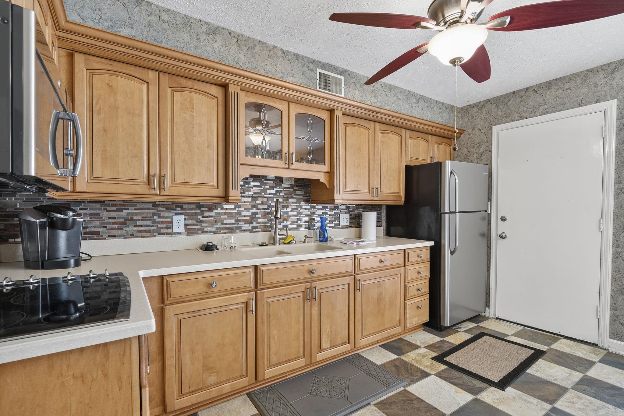 409 28th Ave. S Unit: 4