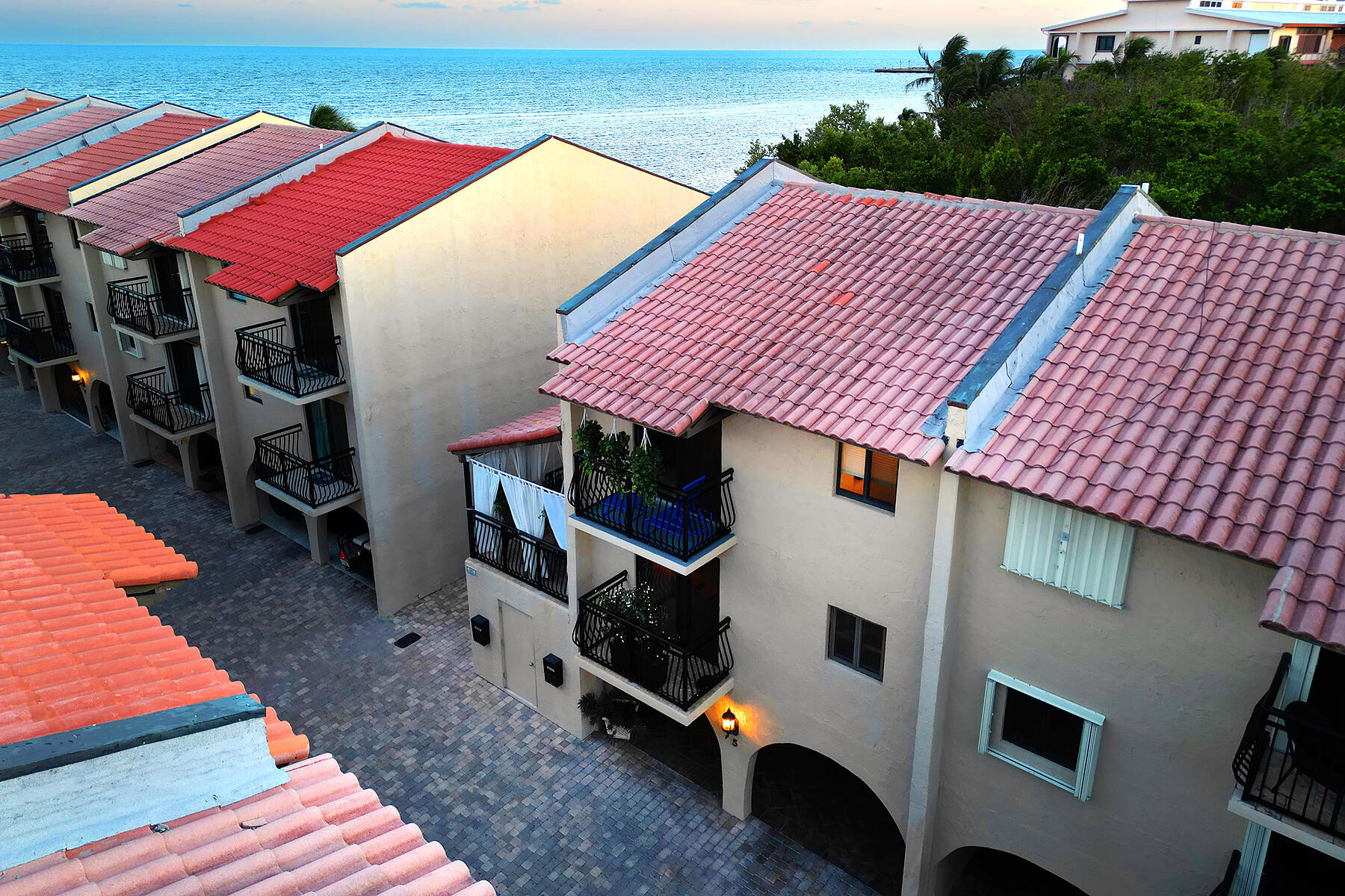 1616 Atlantic Boulevard Unit: 5