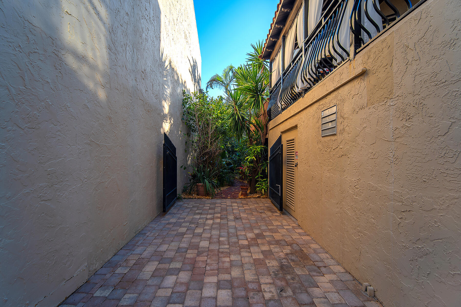 1616 Atlantic Boulevard Unit: 5