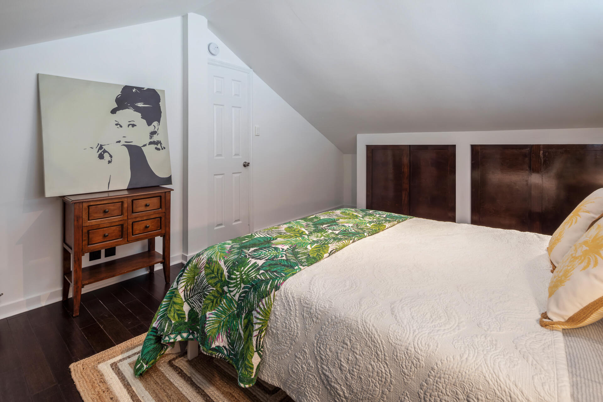 1510 Seminary Street Unit: B