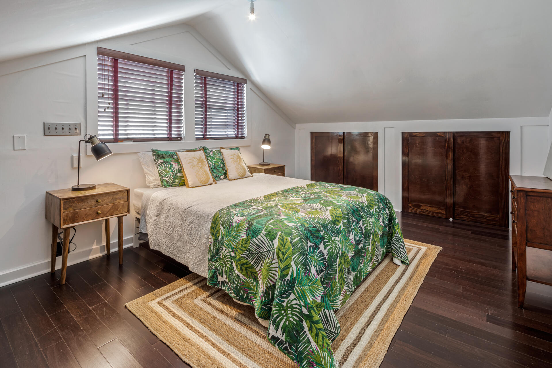 1510 Seminary Street Unit: B