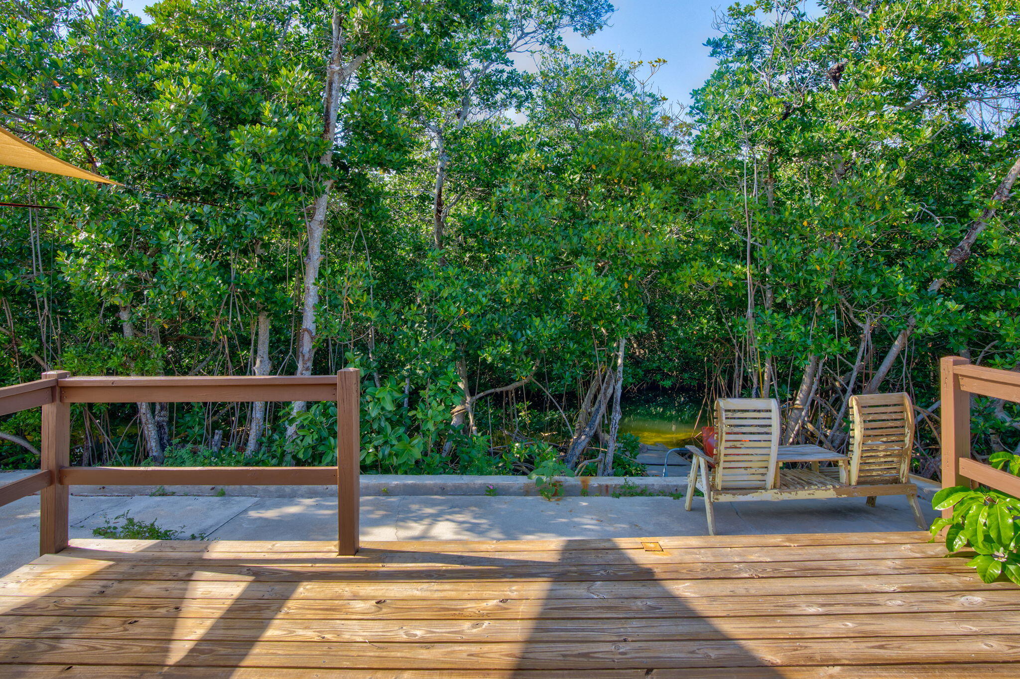 2807 Venetian Drive
