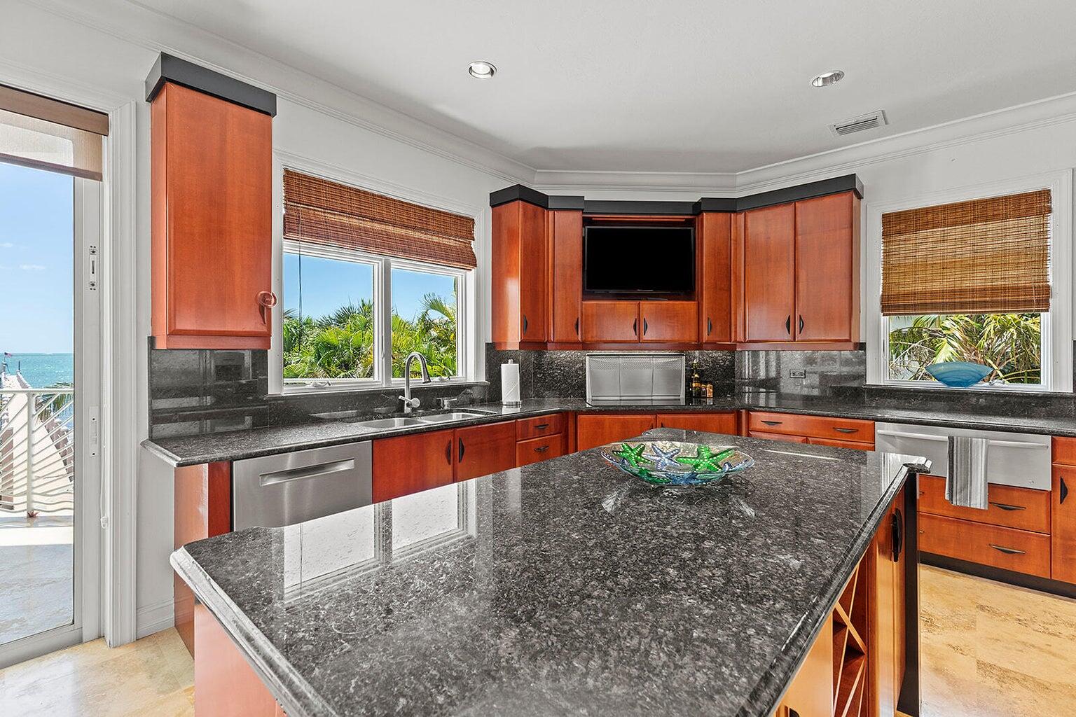 1141 Ocean Drive