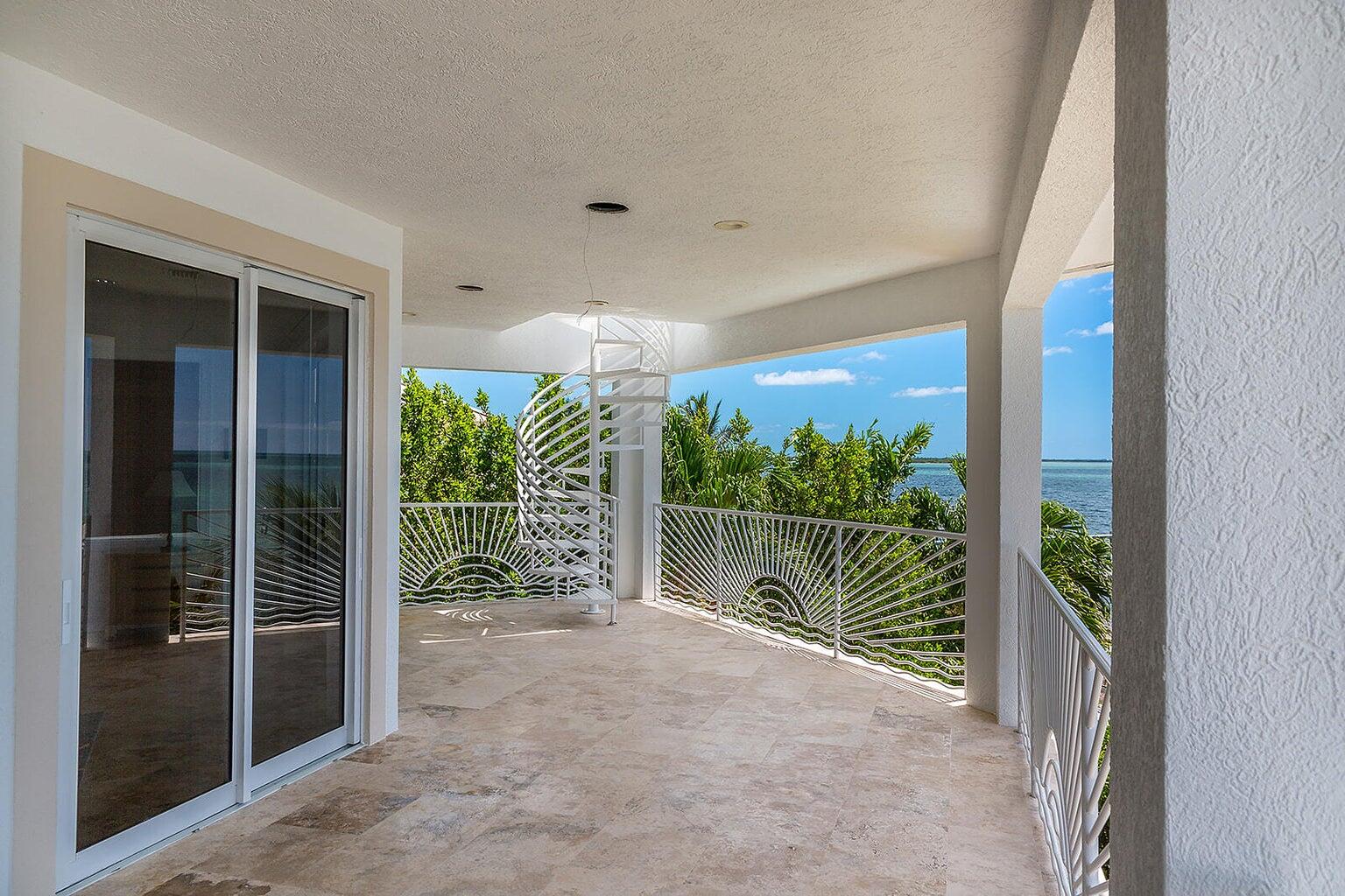 1141 Ocean Drive