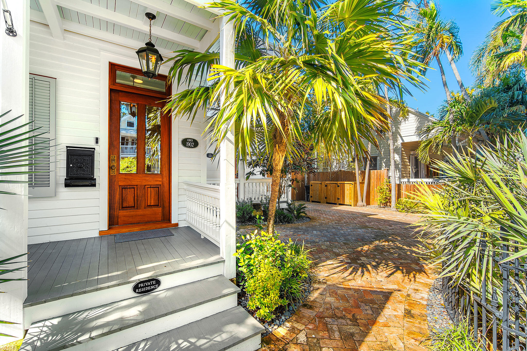 522 Simonton Street