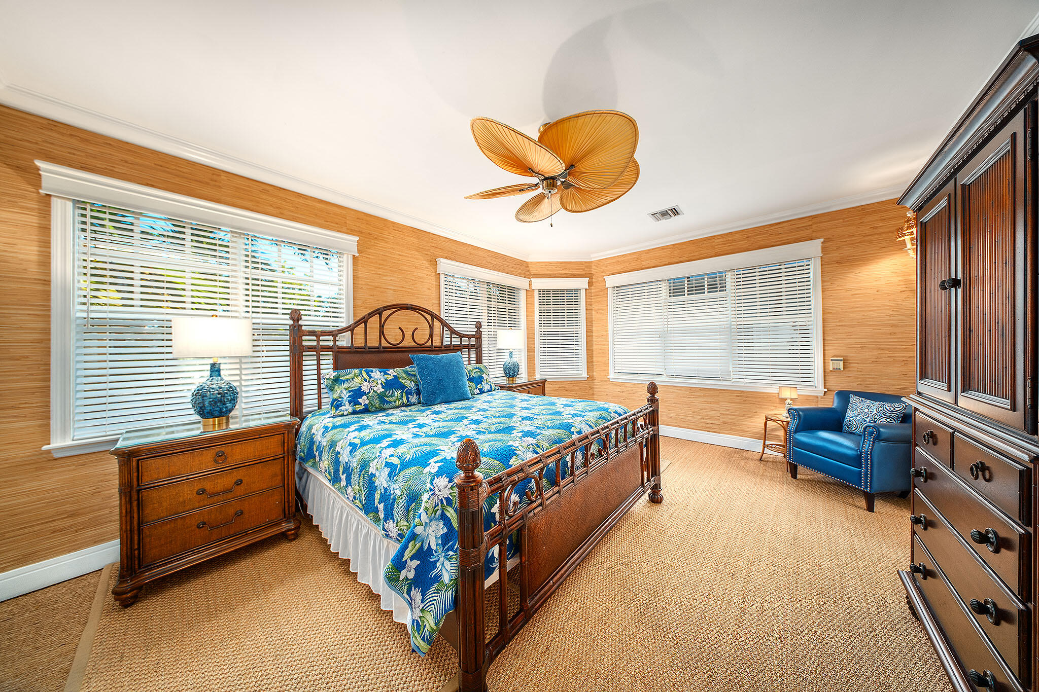 102 Admirals Lane