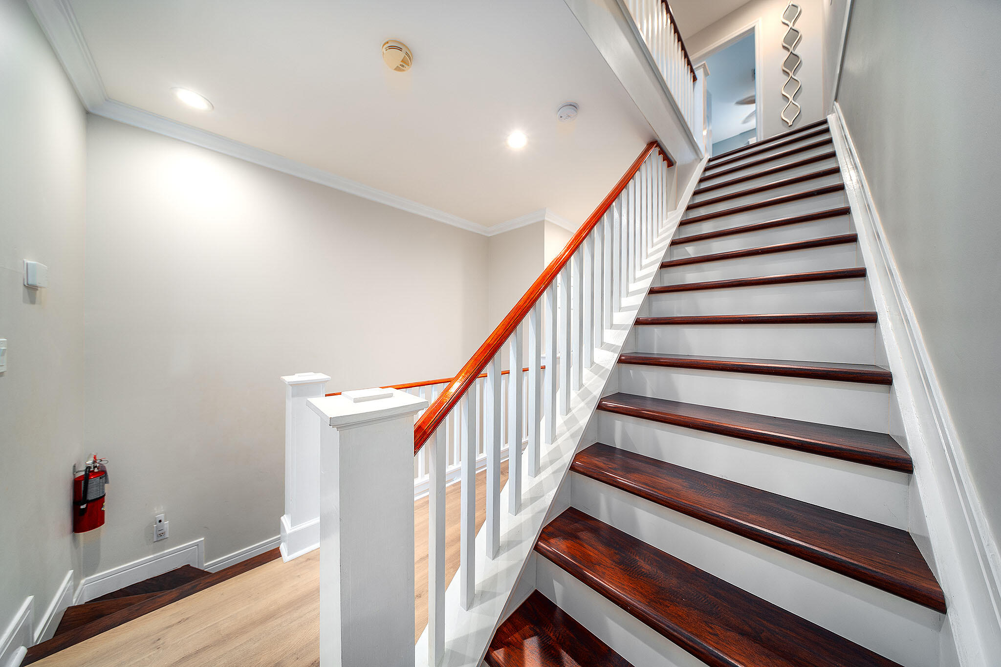 102 Admirals Lane