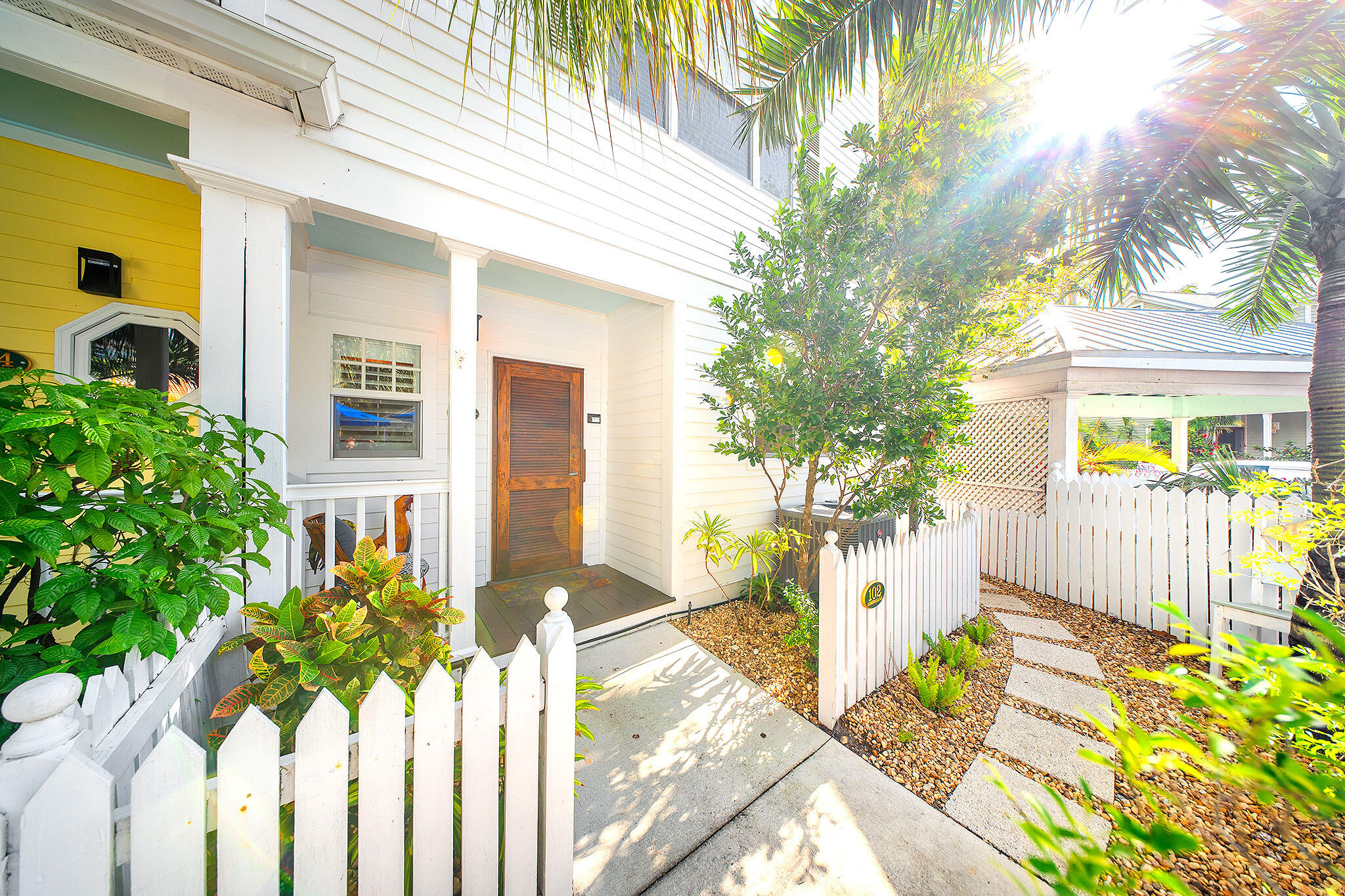 102 Admirals Lane
