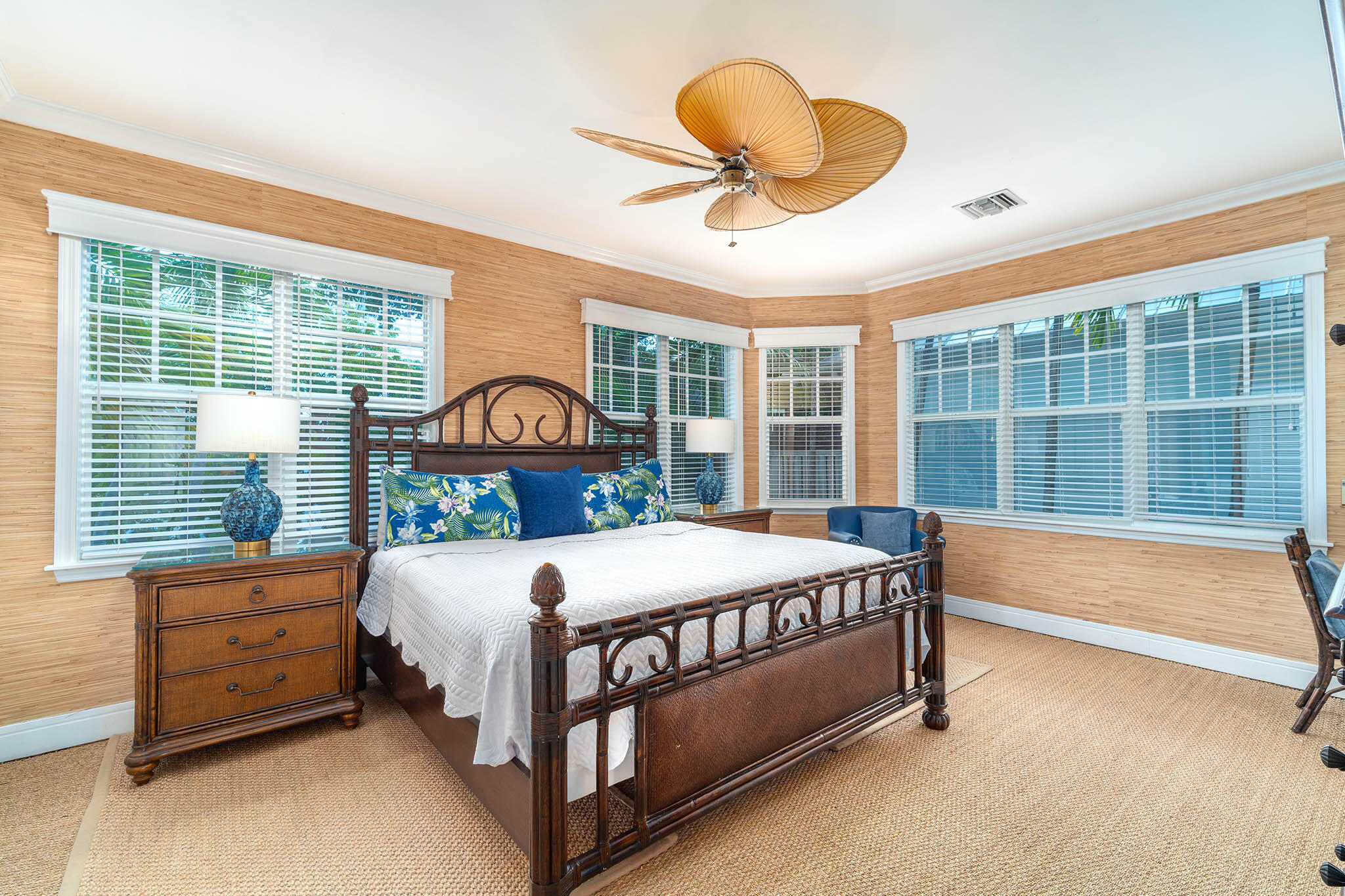 102 Admirals Lane