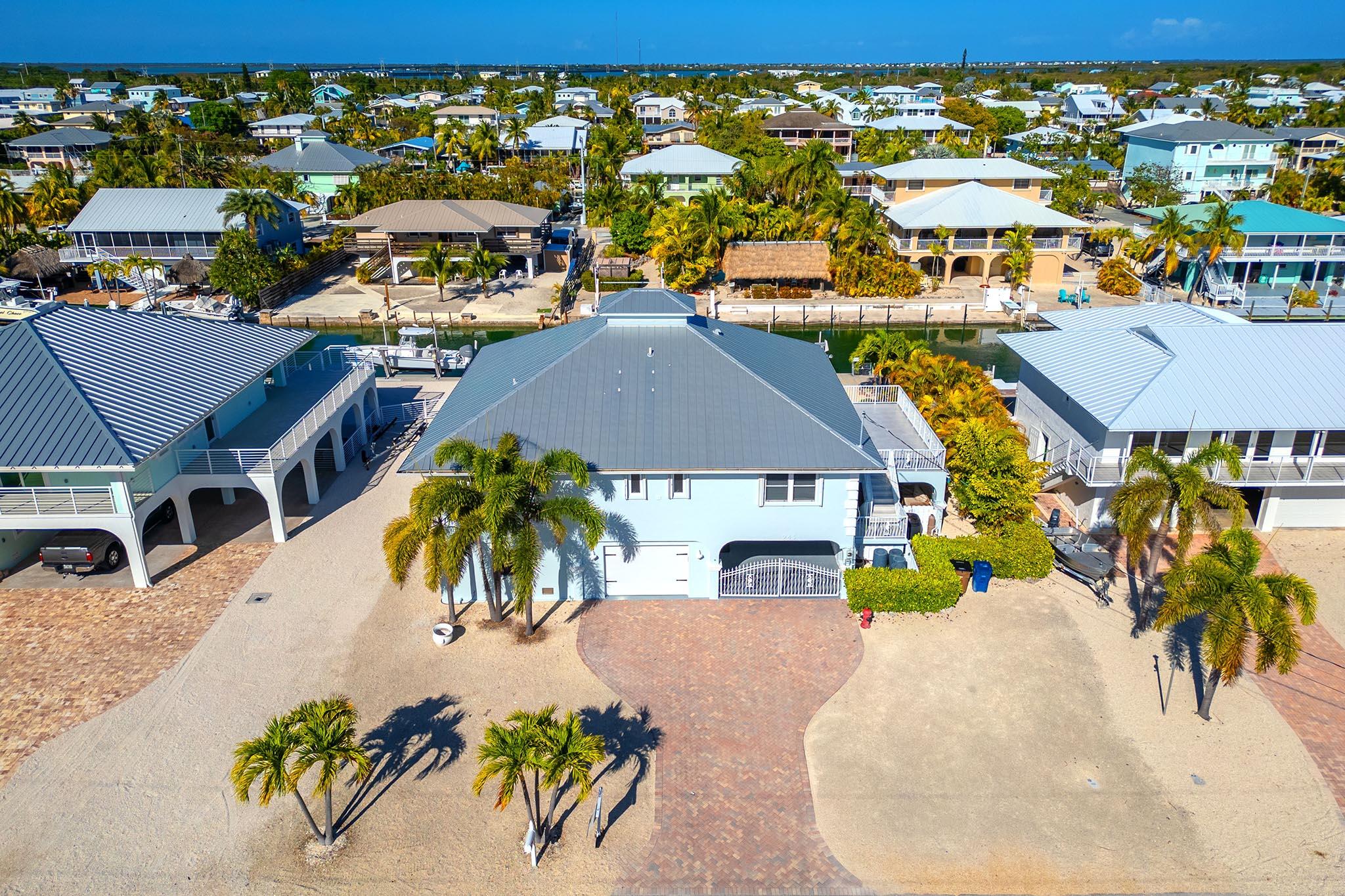 943 Flagship Drive