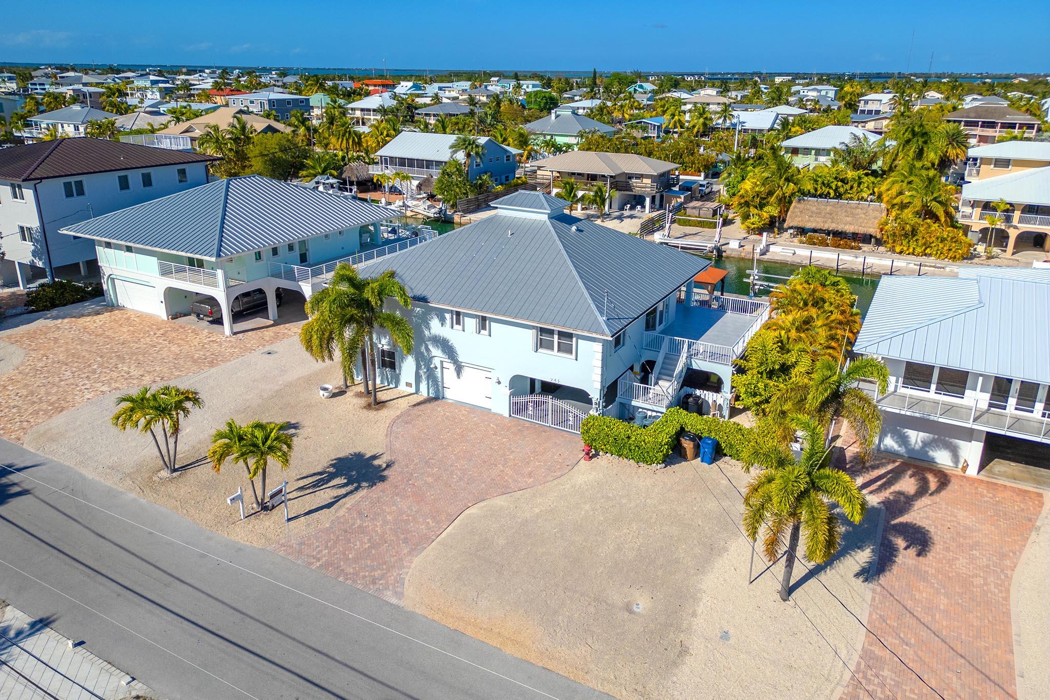 943 Flagship Drive