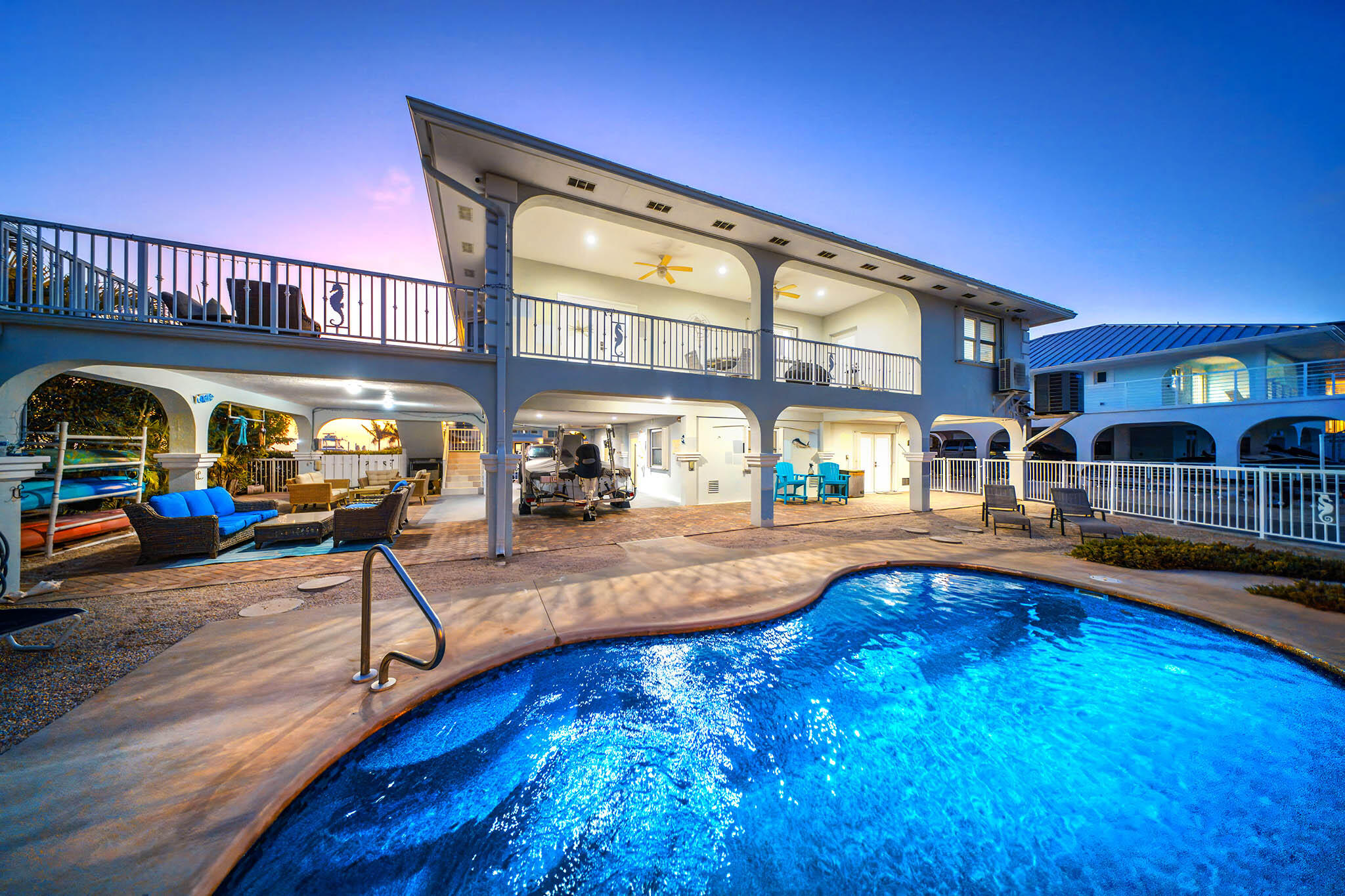 943 Flagship Drive