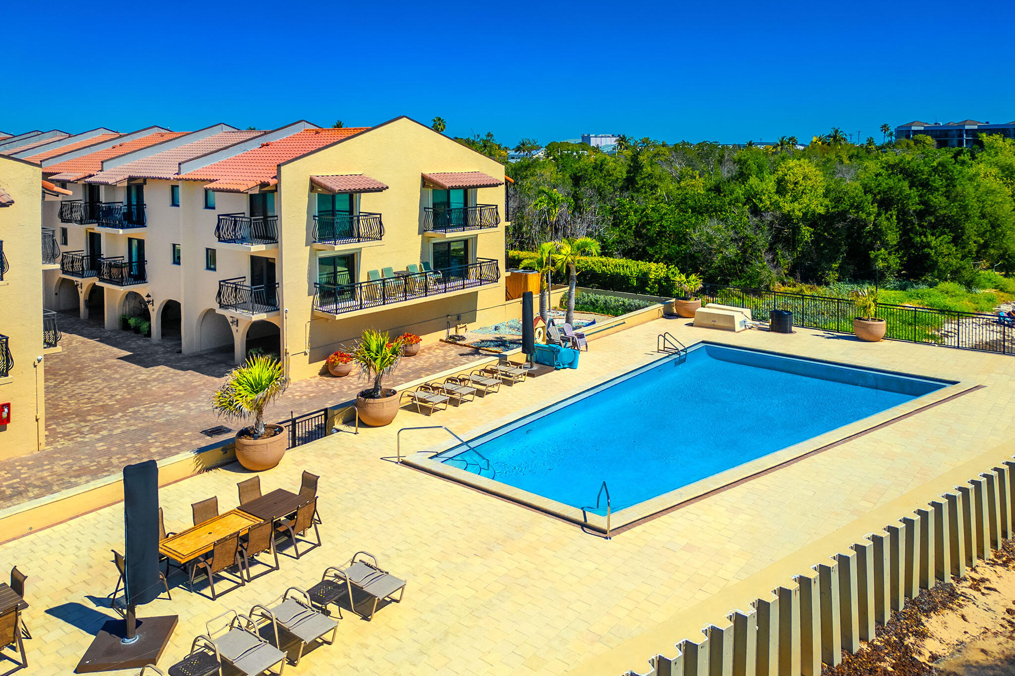 1616 Atlantic Boulevard Unit: 6