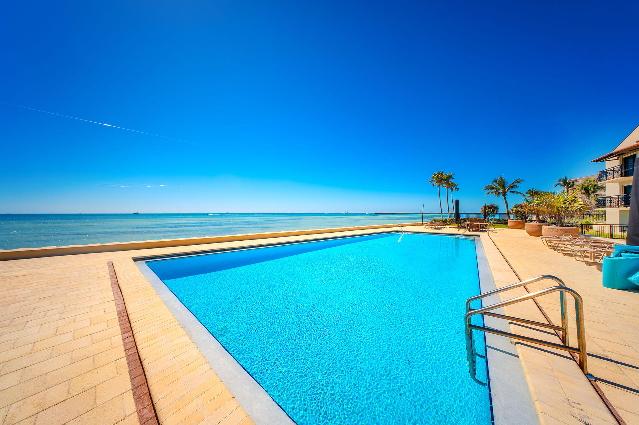 1616 Atlantic Boulevard Unit: 6