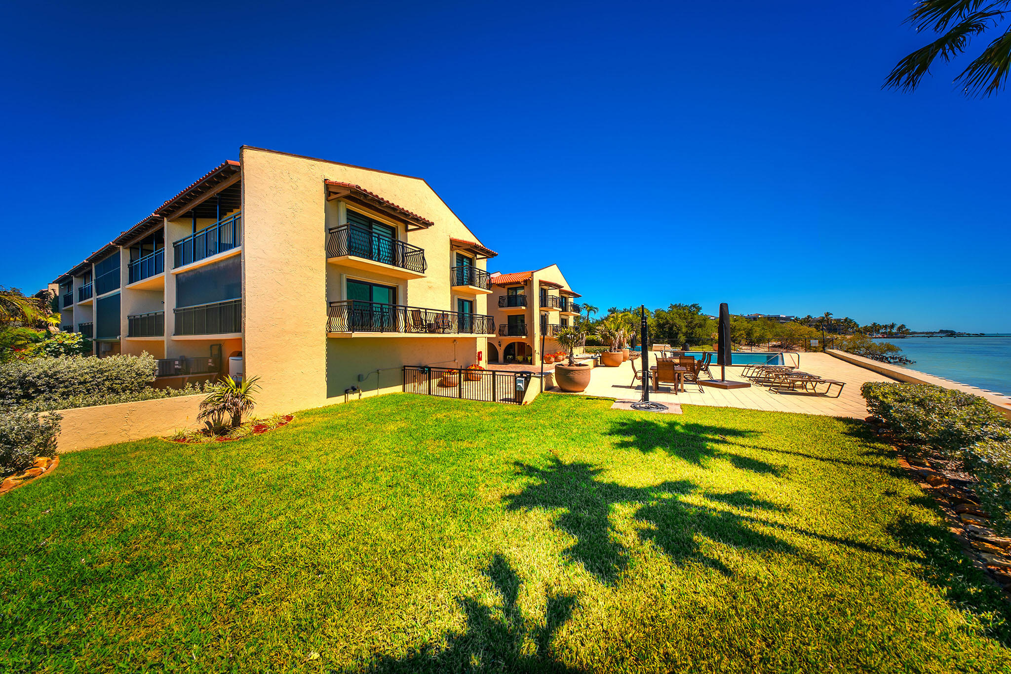 1616 Atlantic Boulevard Unit: 6