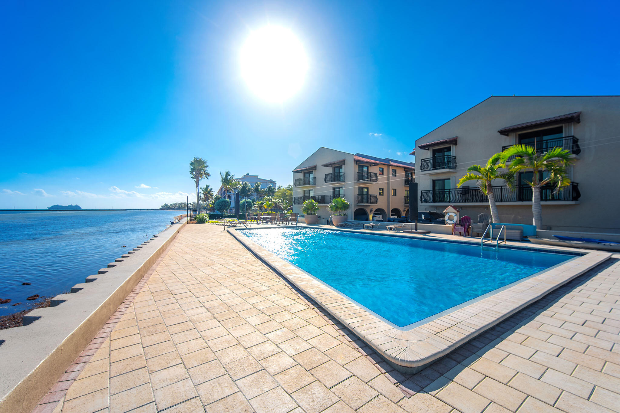 1616 Atlantic Boulevard Unit: 6