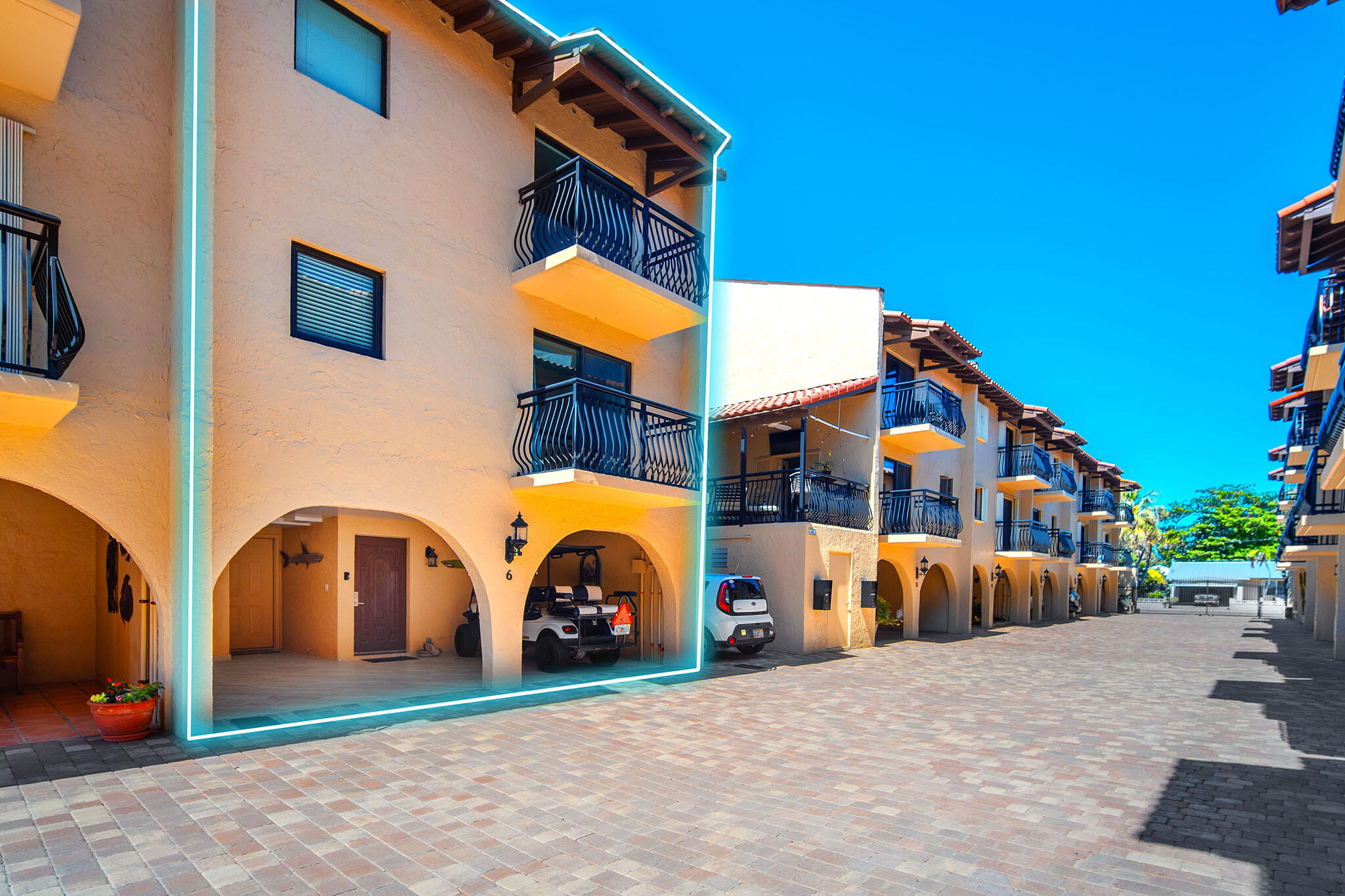 1616 Atlantic Boulevard Unit: 6