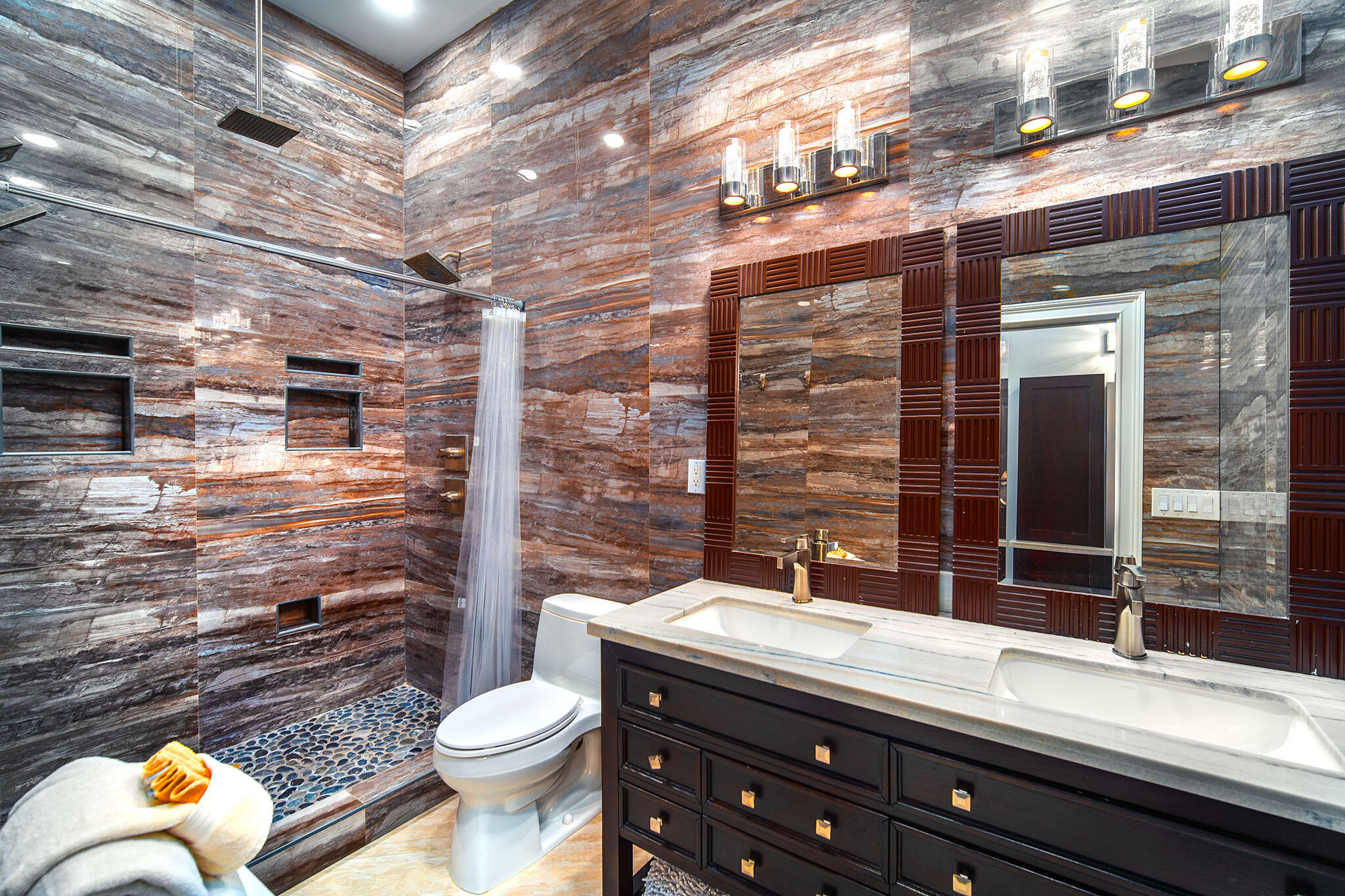 1616 Atlantic Boulevard Unit: 6