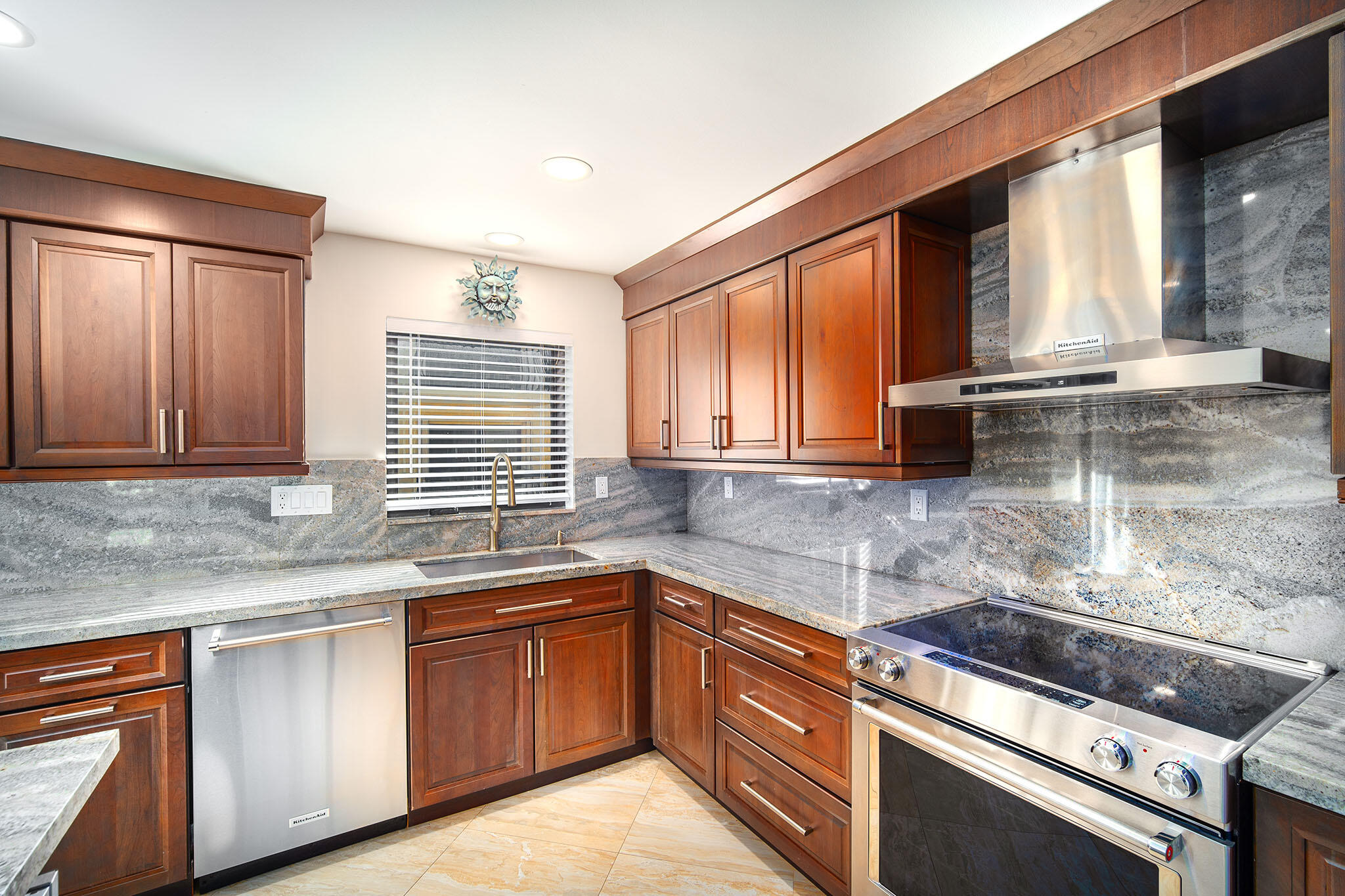 1616 Atlantic Boulevard Unit: 6