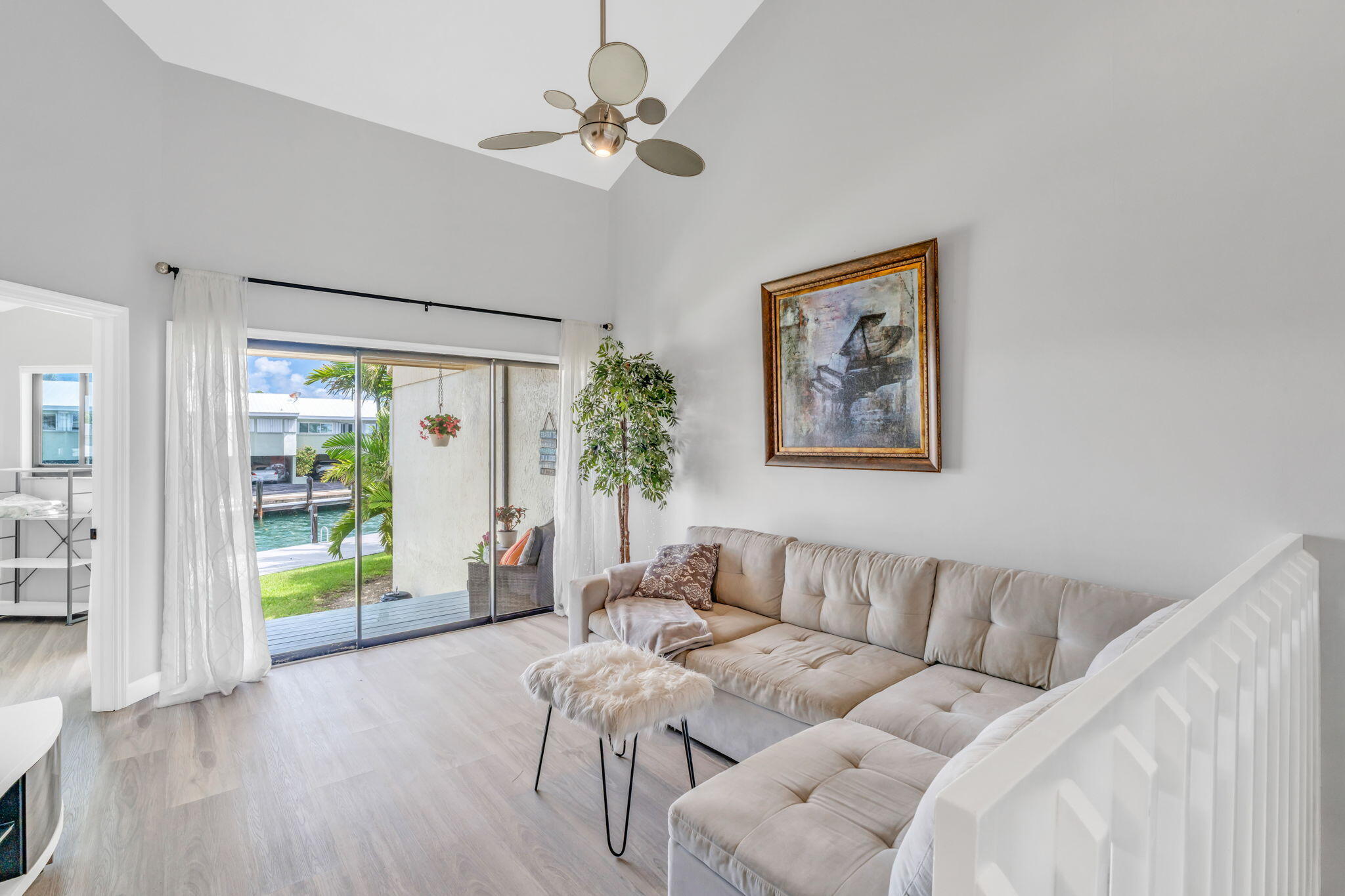 24 Jade Drive Unit: 7