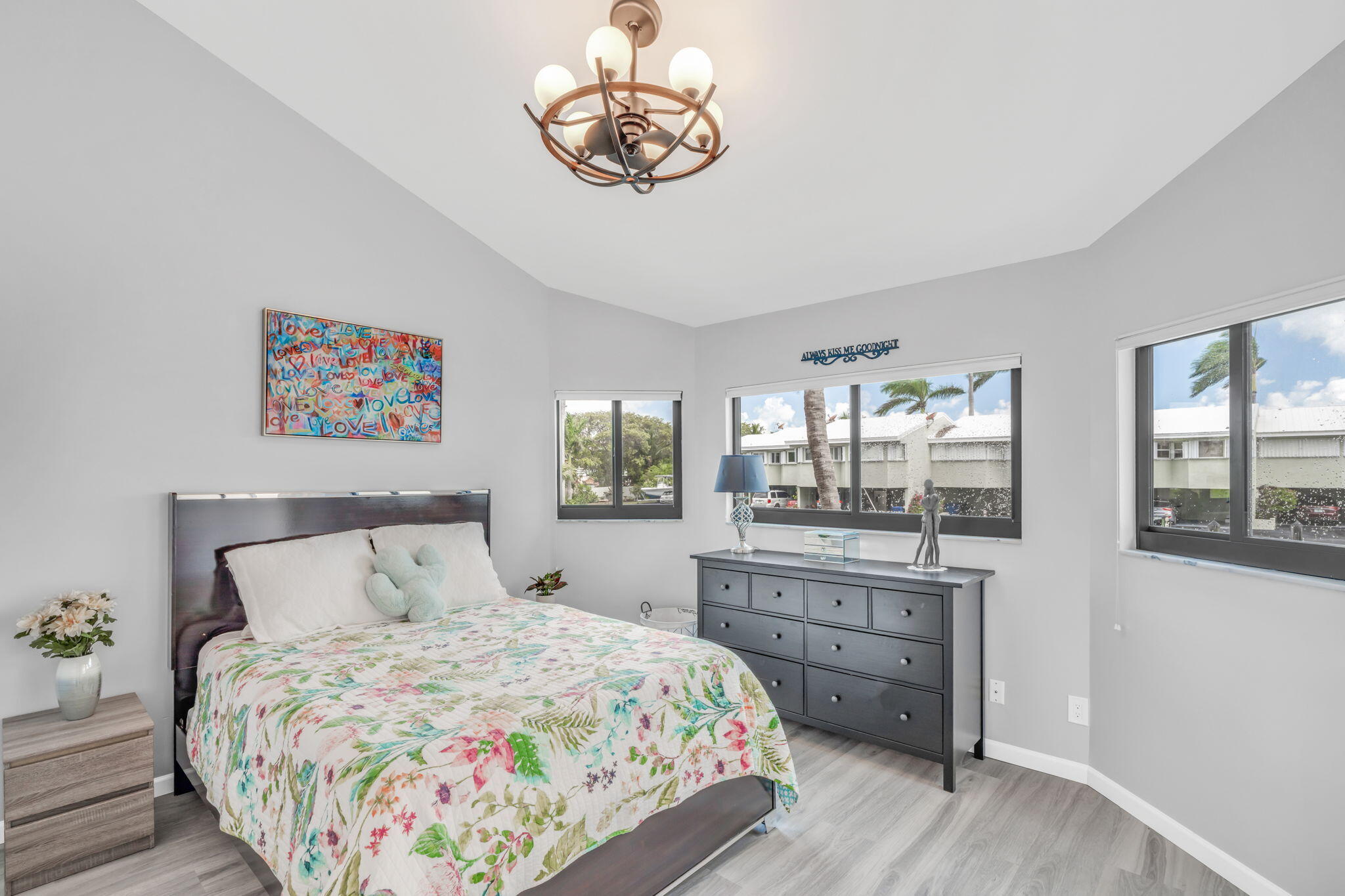 24 Jade Drive Unit: 7