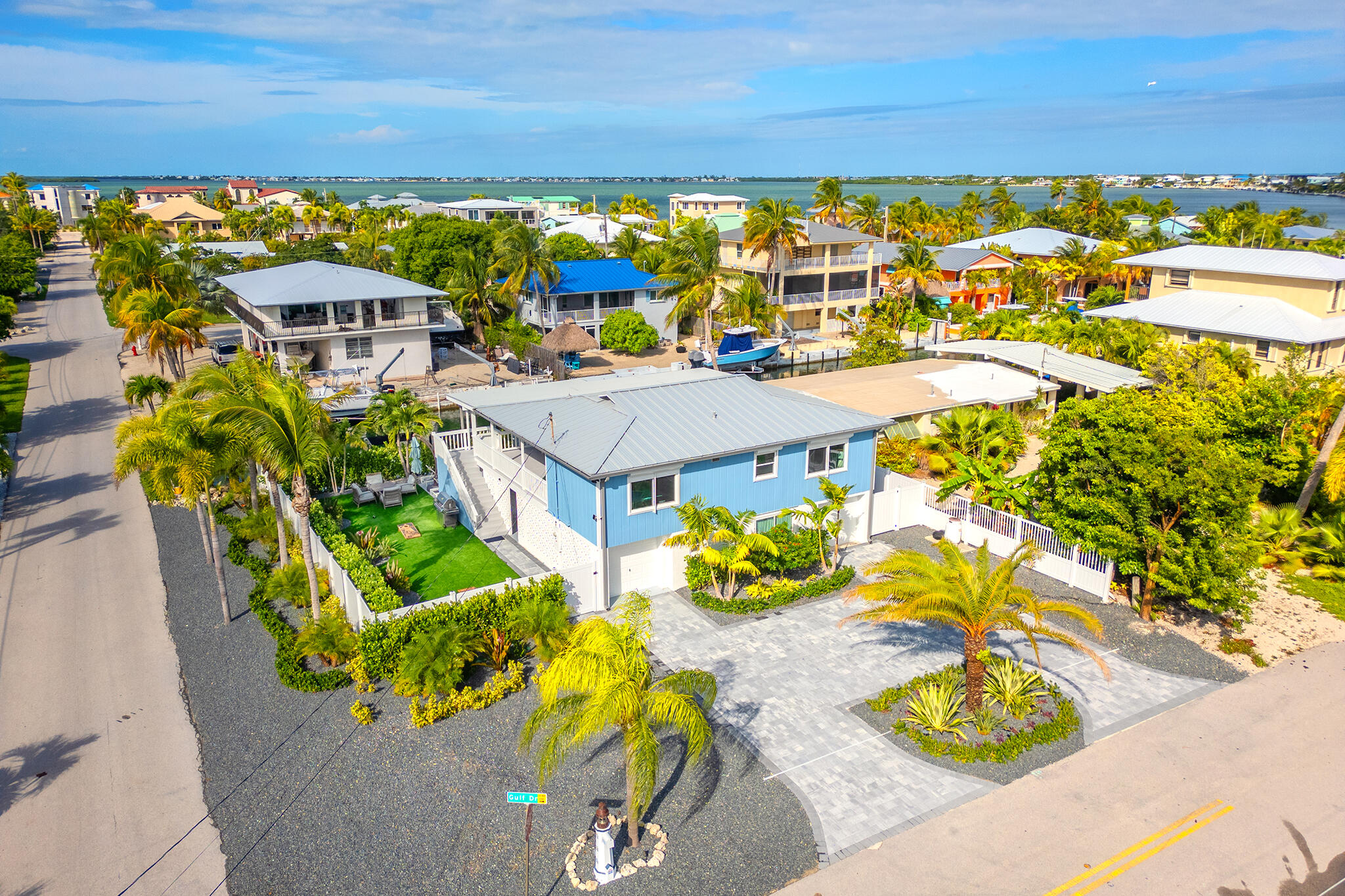 876 Gulf Drive