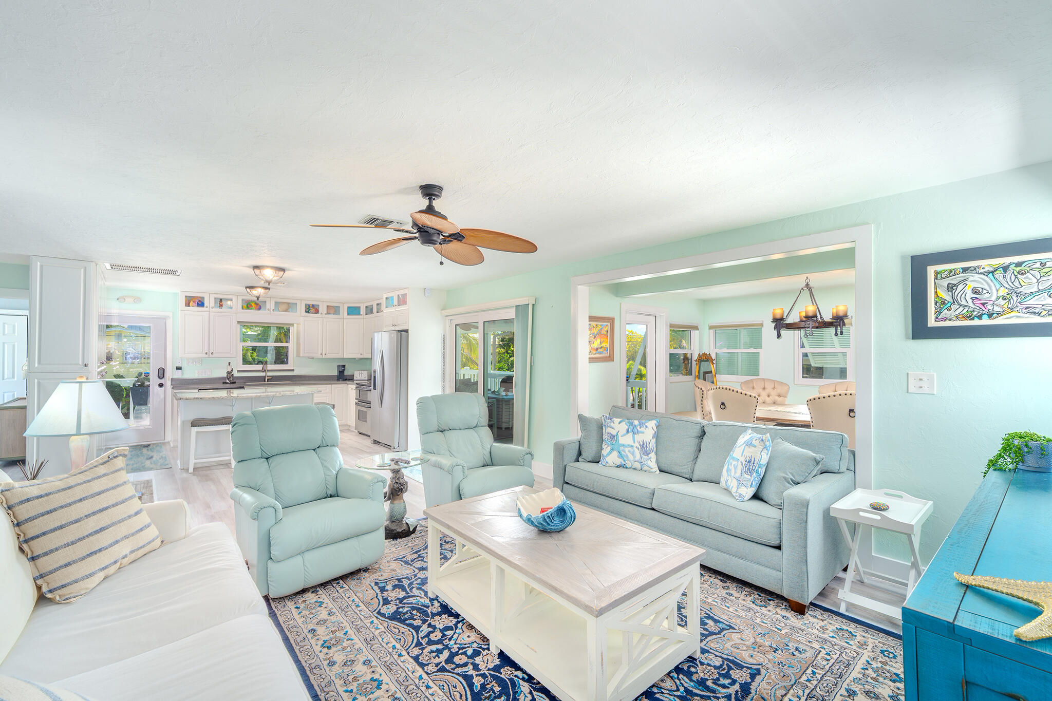 876 Gulf Drive