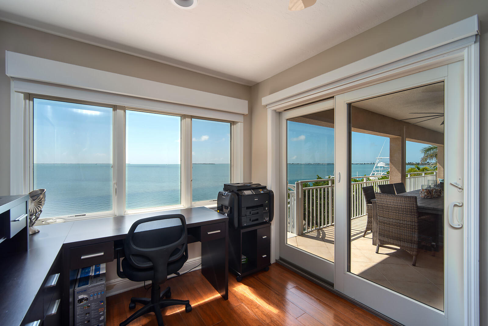 414 E Caribbean Drive