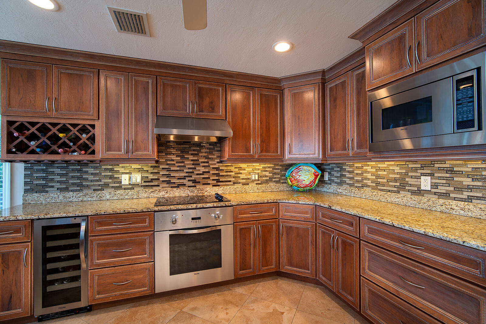 414 E Caribbean Drive