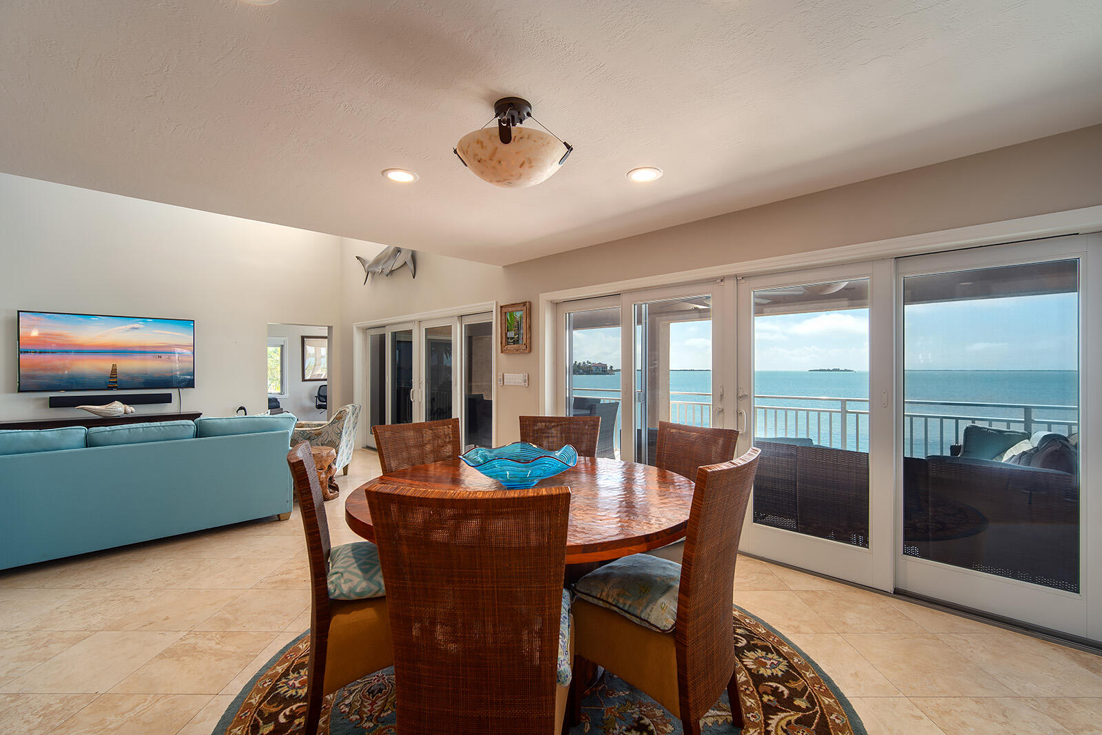 414 E Caribbean Drive