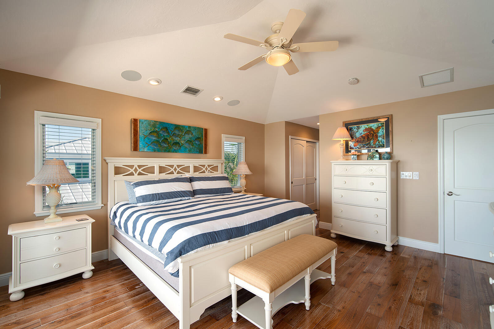 414 E Caribbean Drive