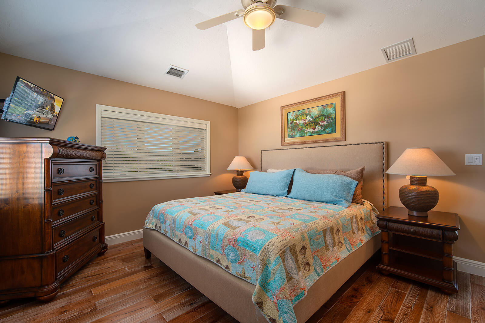 414 E Caribbean Drive