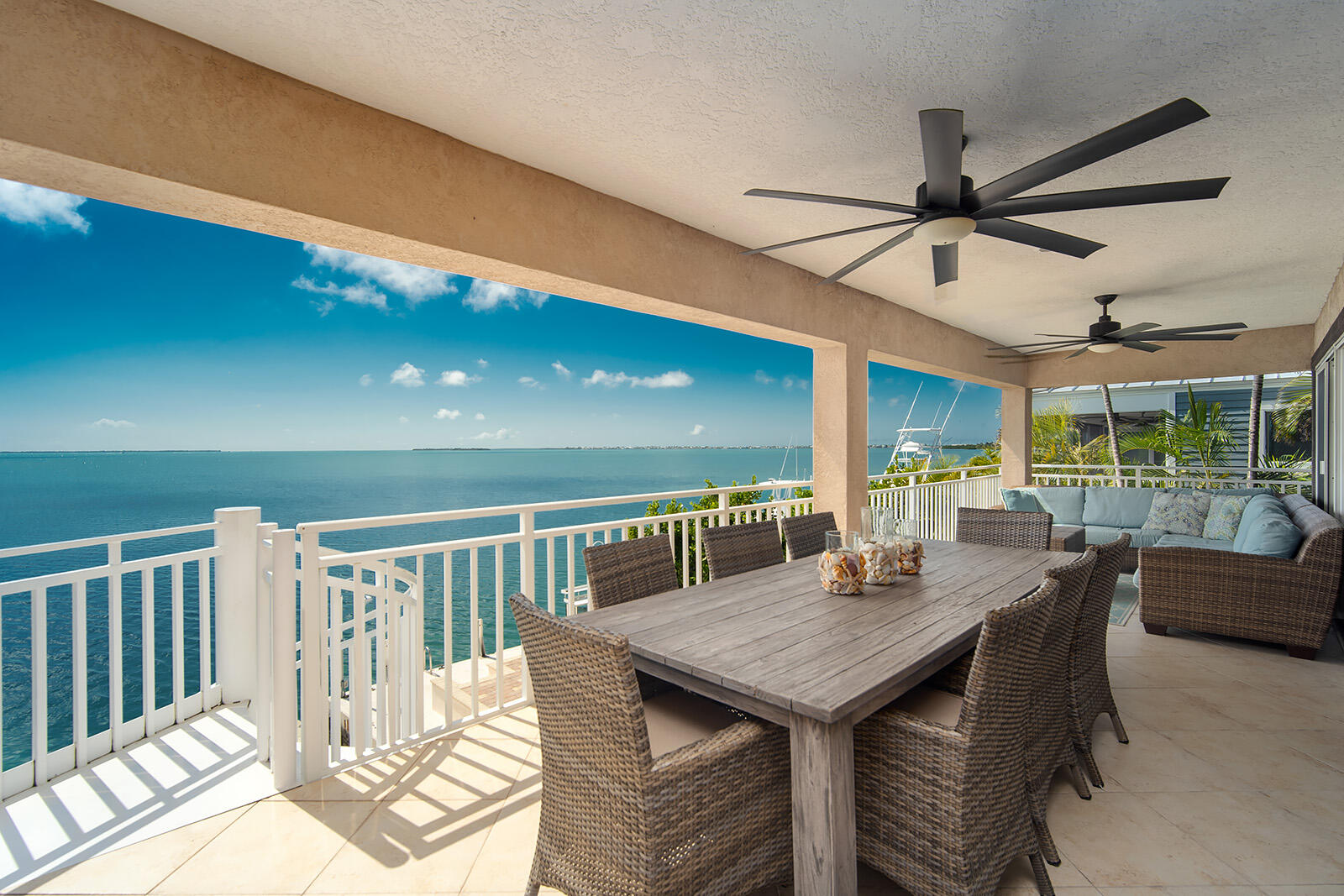 414 E Caribbean Drive