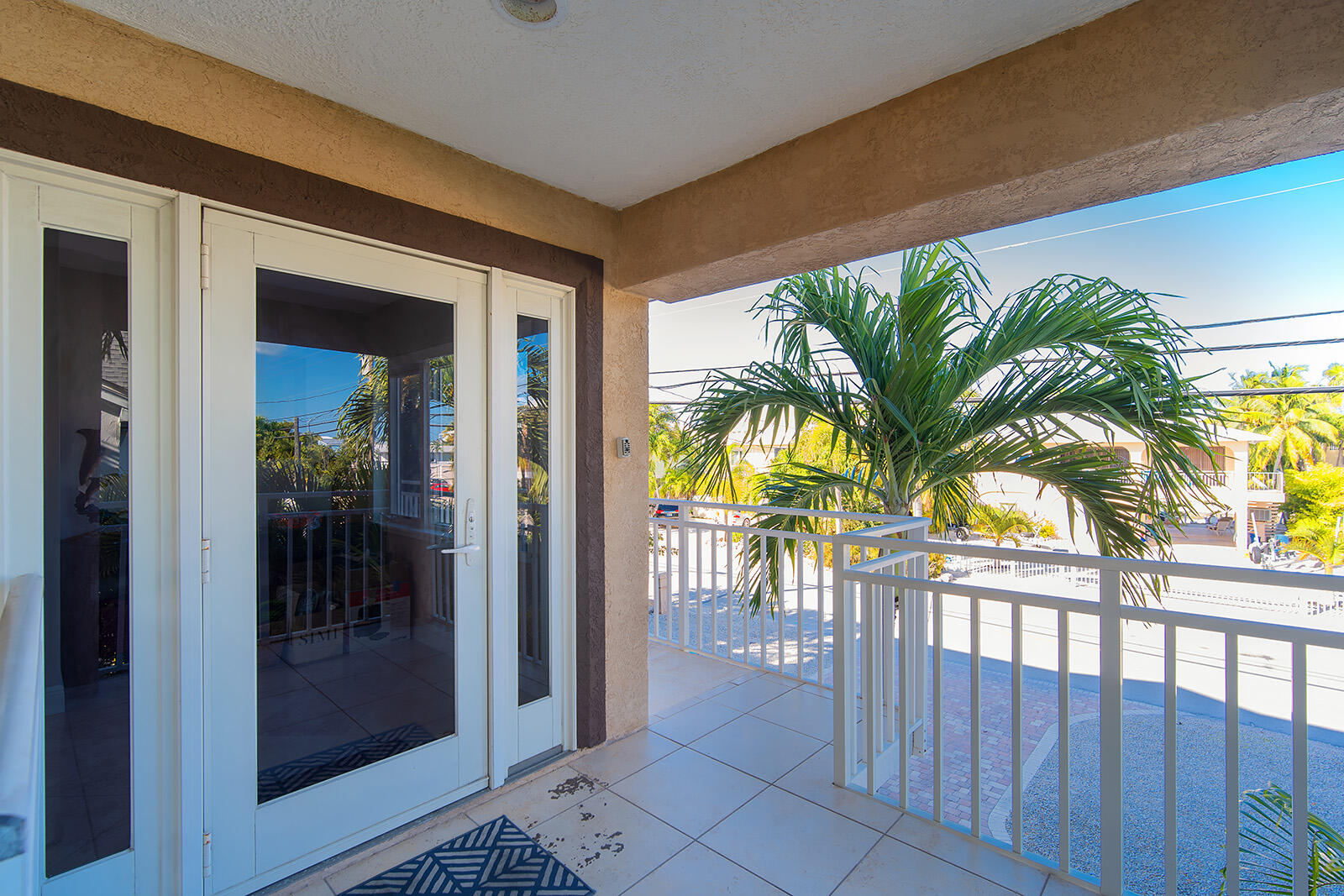 414 E Caribbean Drive