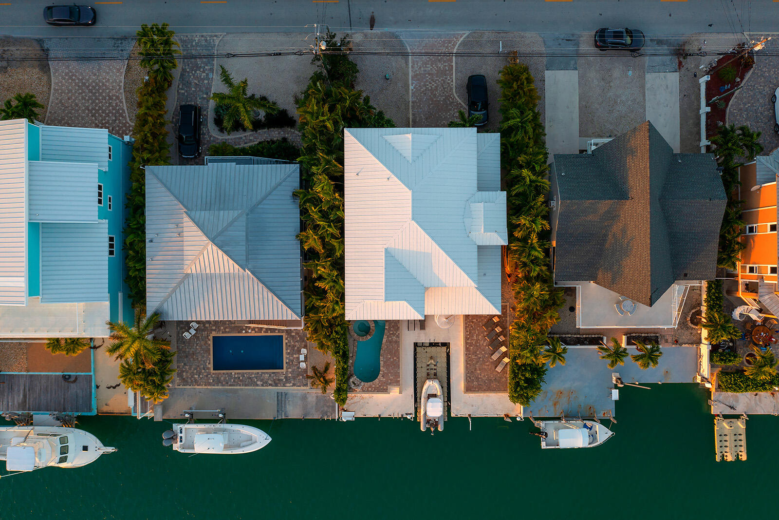 414 E Caribbean Drive