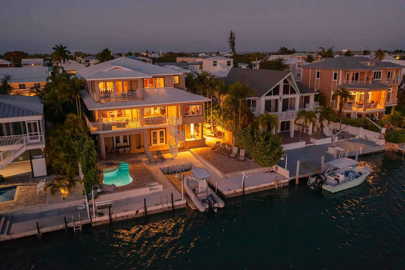 414 E Caribbean Drive