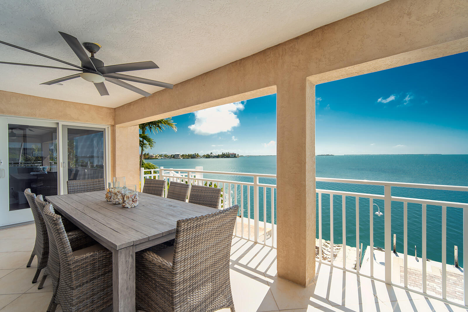 414 E Caribbean Drive