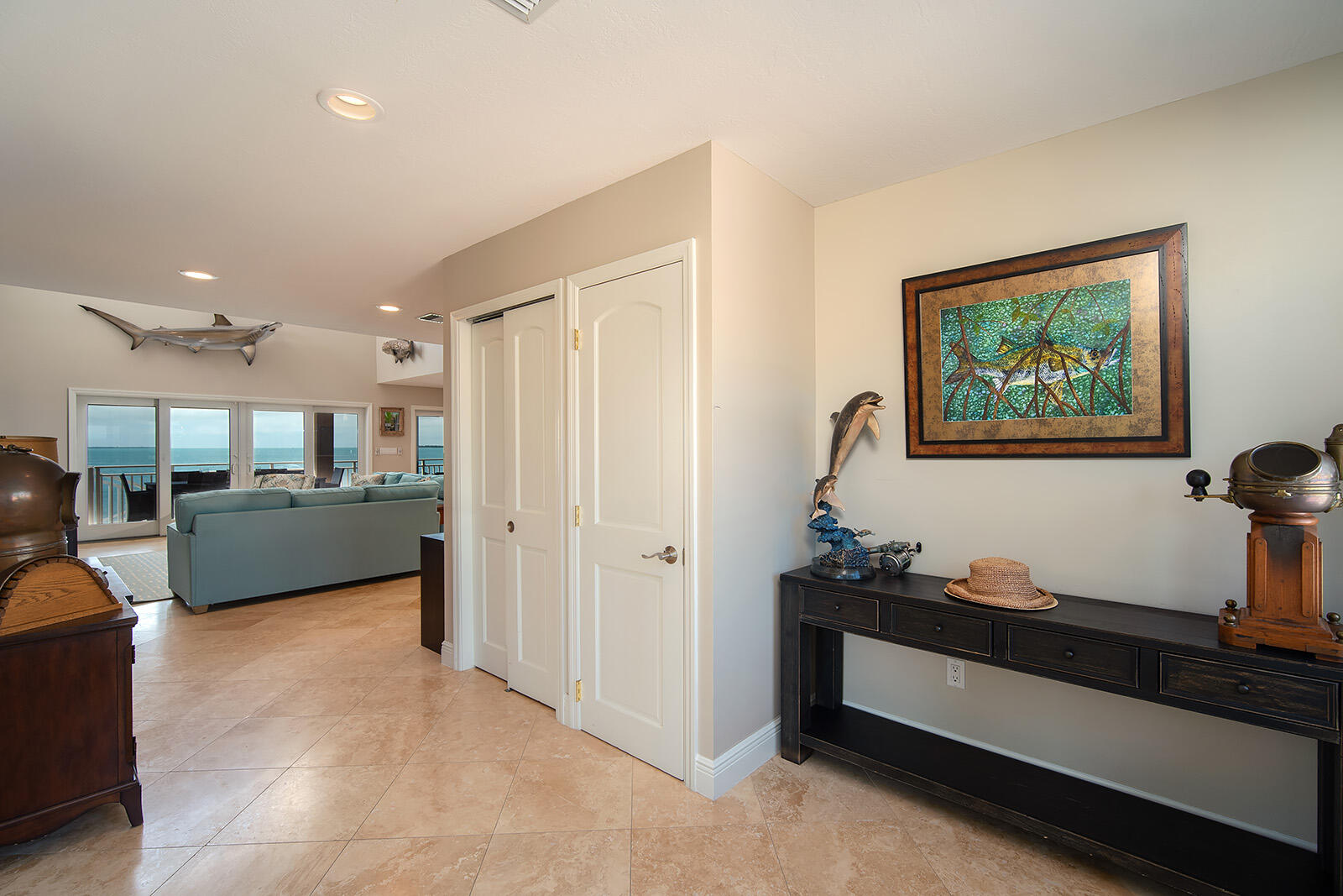 414 E Caribbean Drive