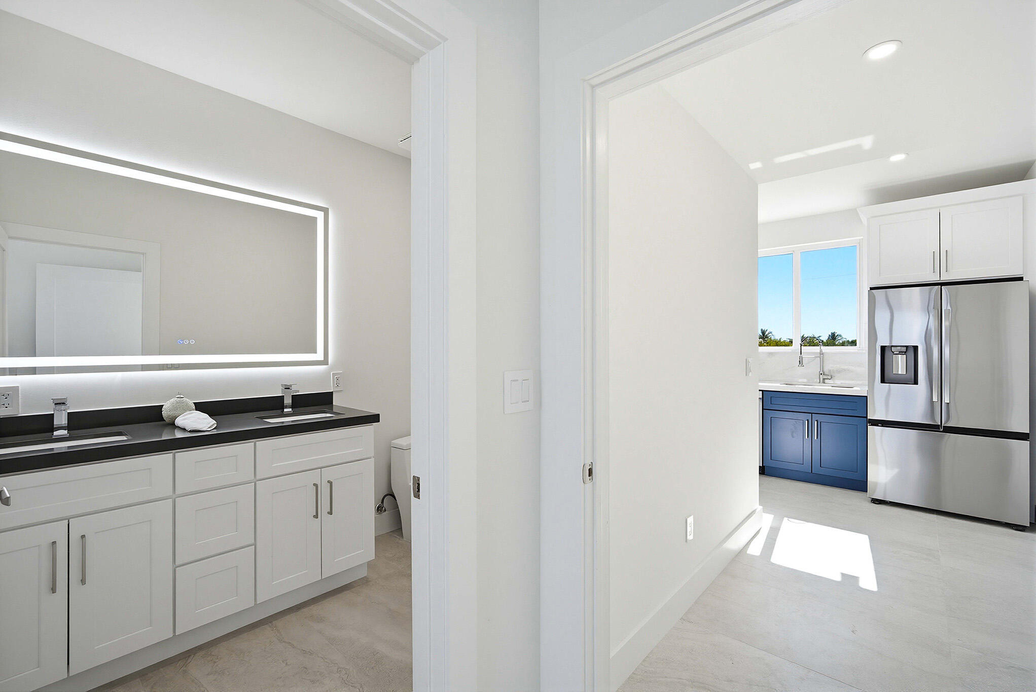 1041 E Buttonwood Drive