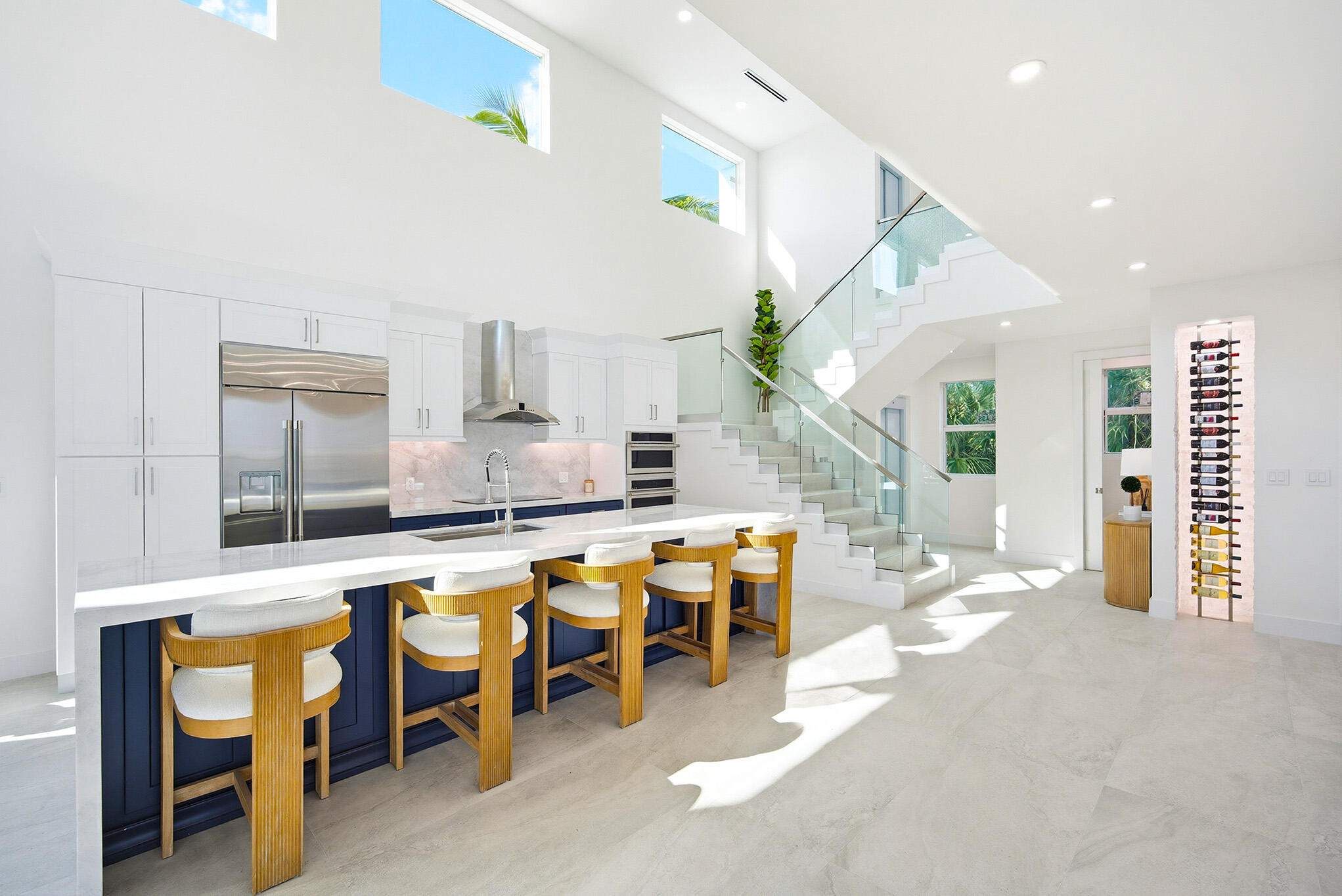 1041 E Buttonwood Drive