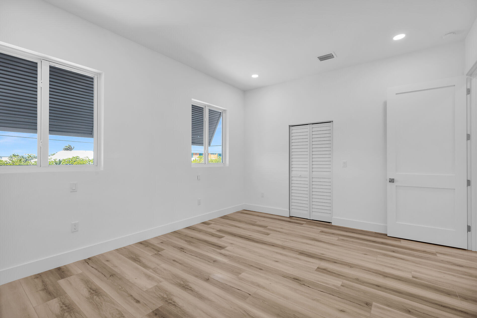 240 14Th Street
