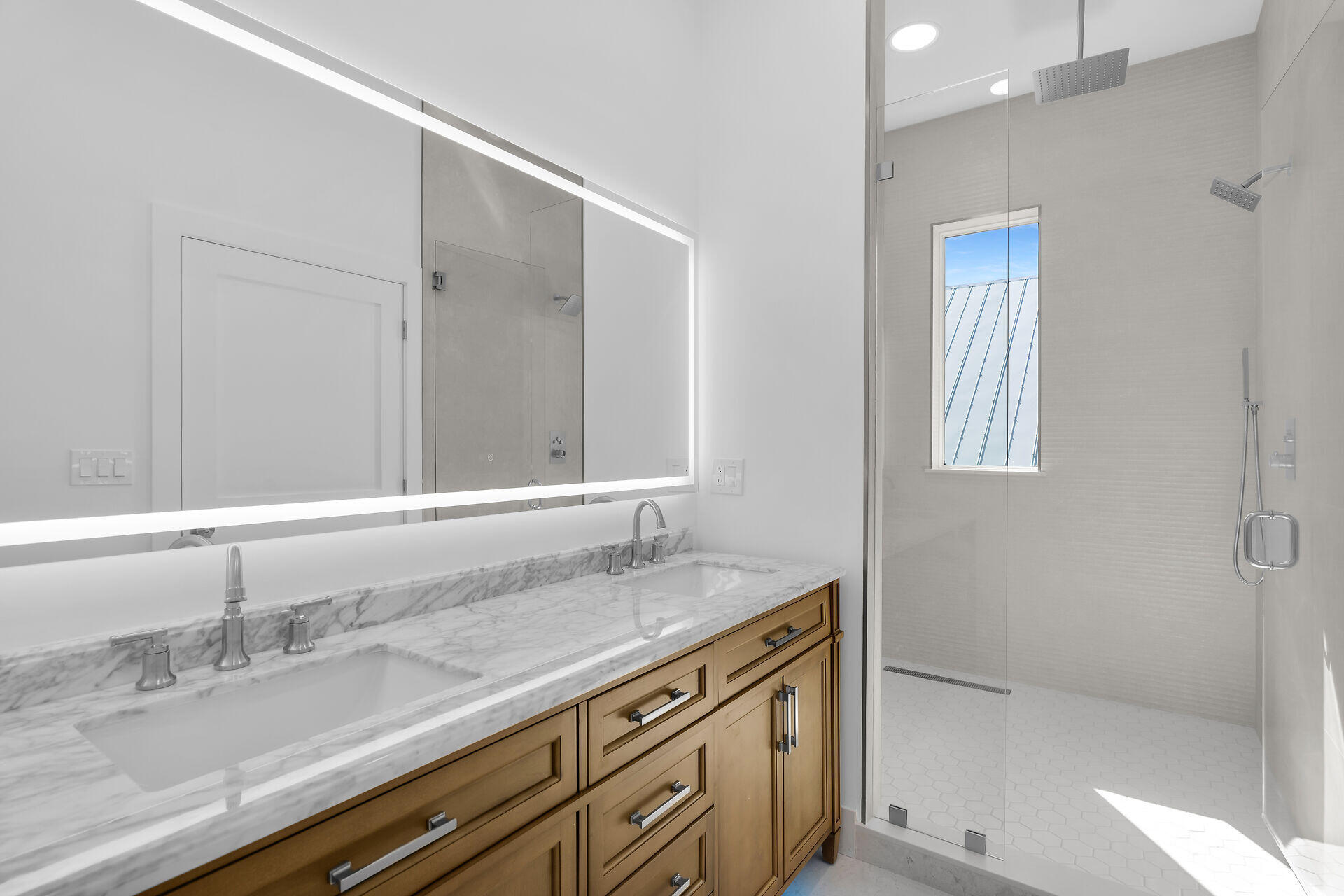 240 14Th Street