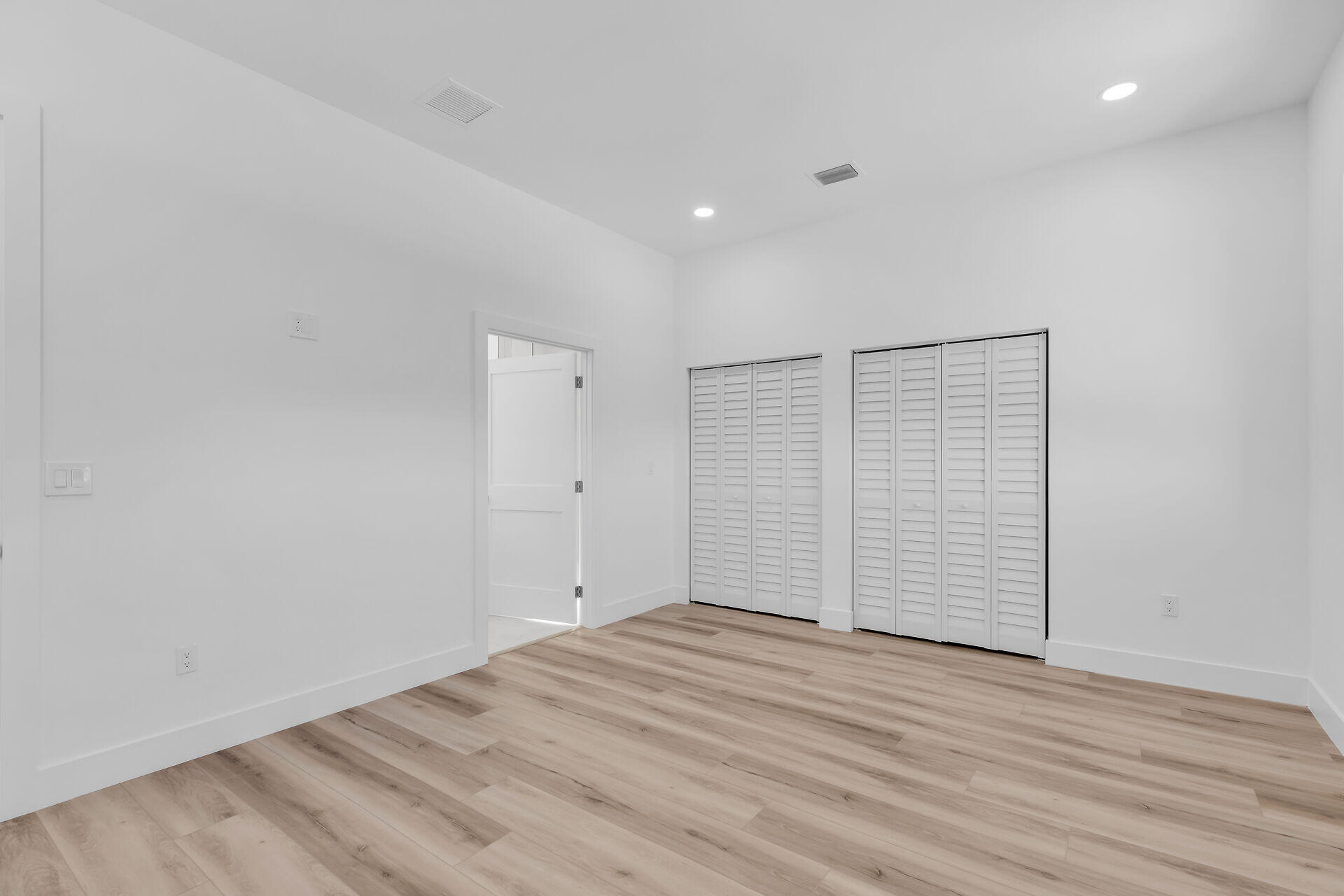 240 14Th Street
