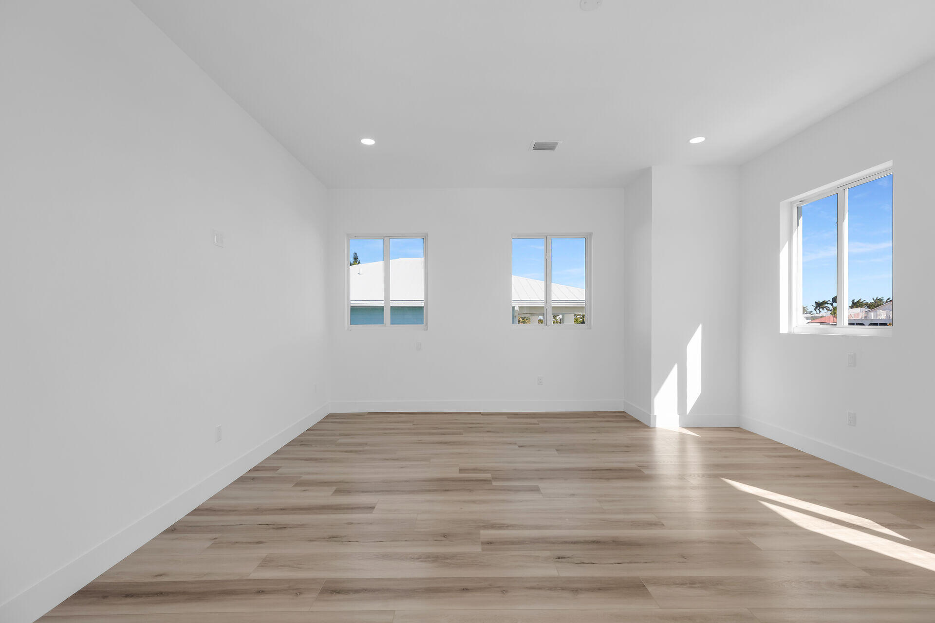240 14Th Street