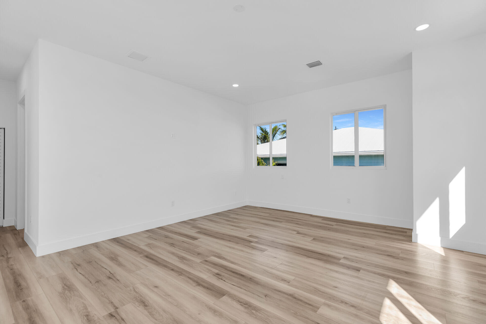 240 14Th Street